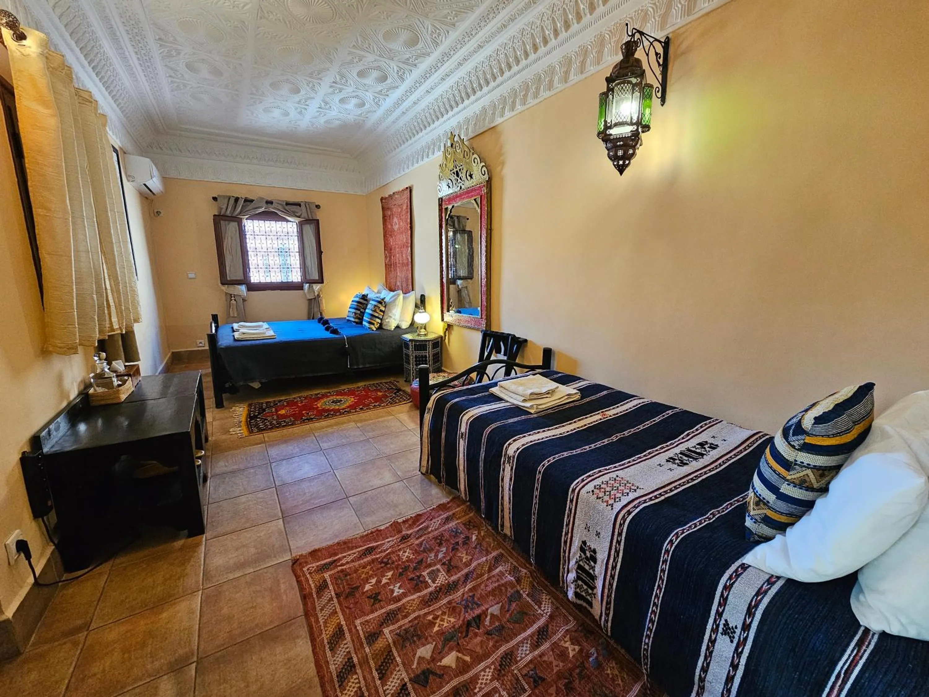 Photo of the whole room, Bed in Riad Dar Rita