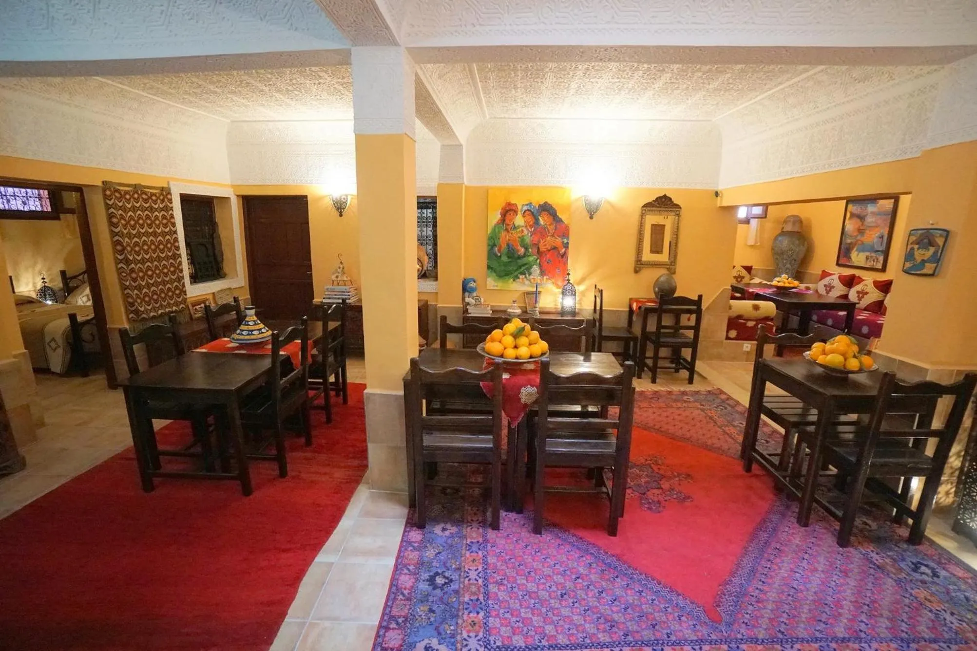 Dining area in Riad Dar Rita