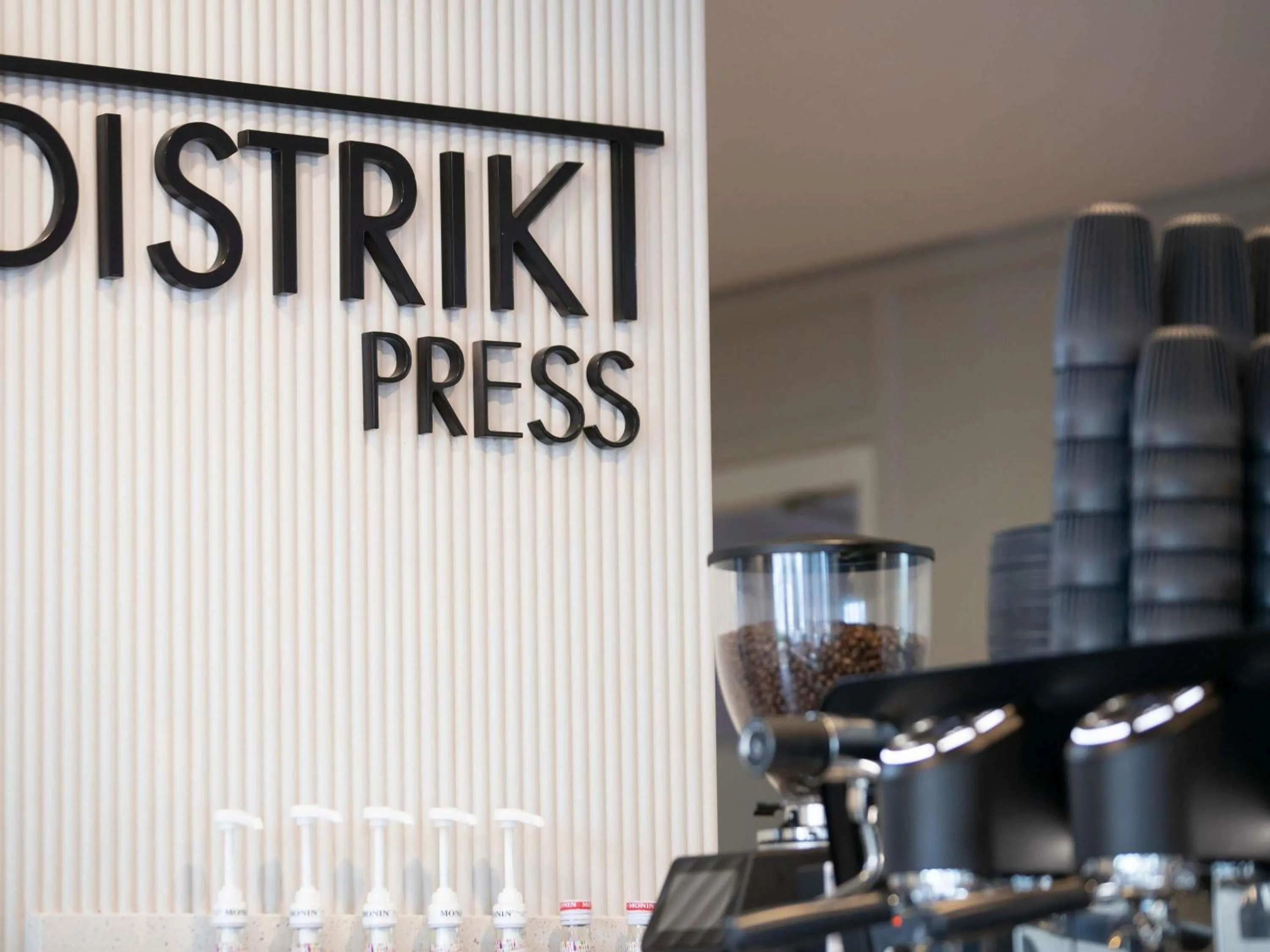 Restaurant/places to eat in Mercure Sydney Blacktown