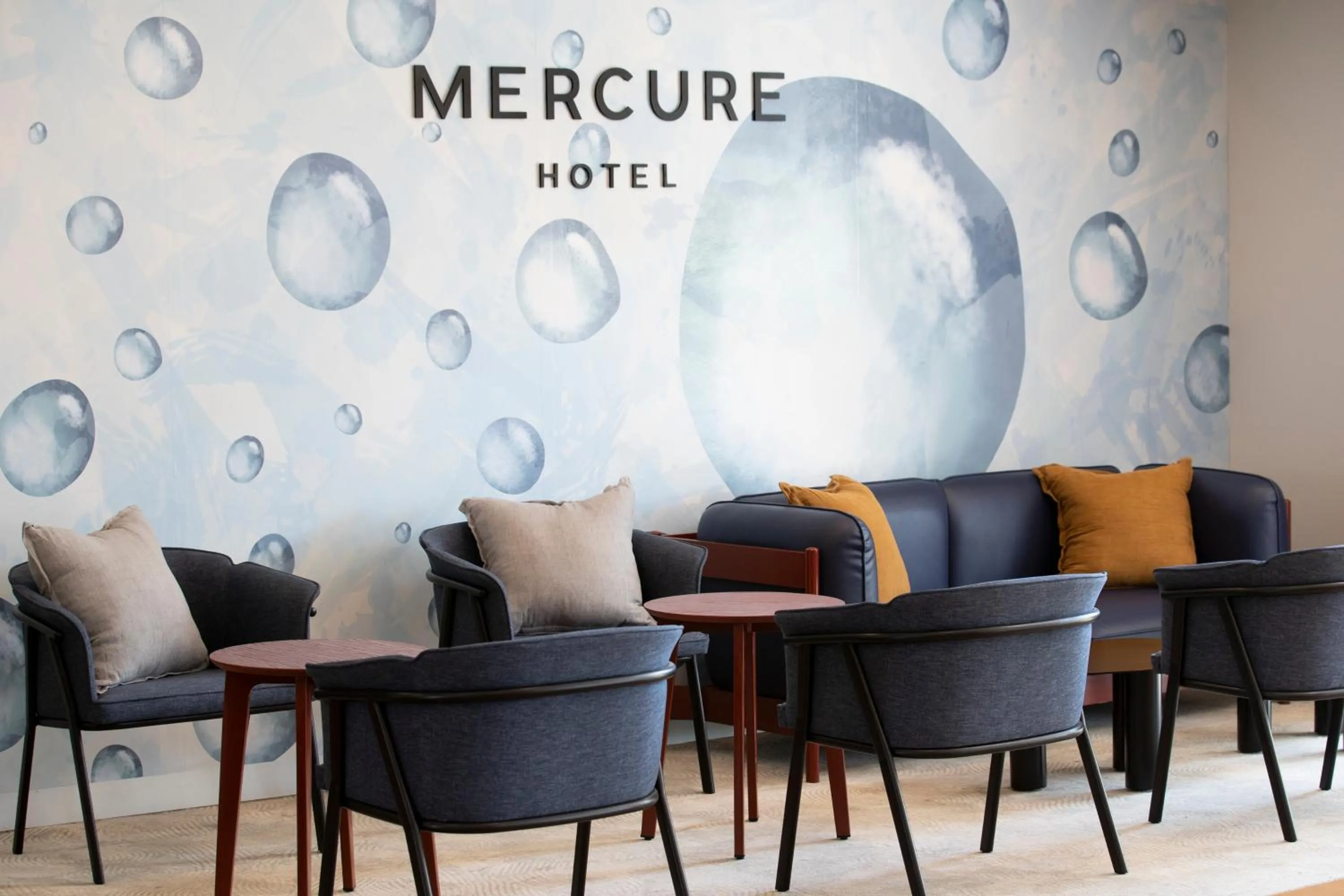 Lobby or reception in Mercure Sydney Blacktown