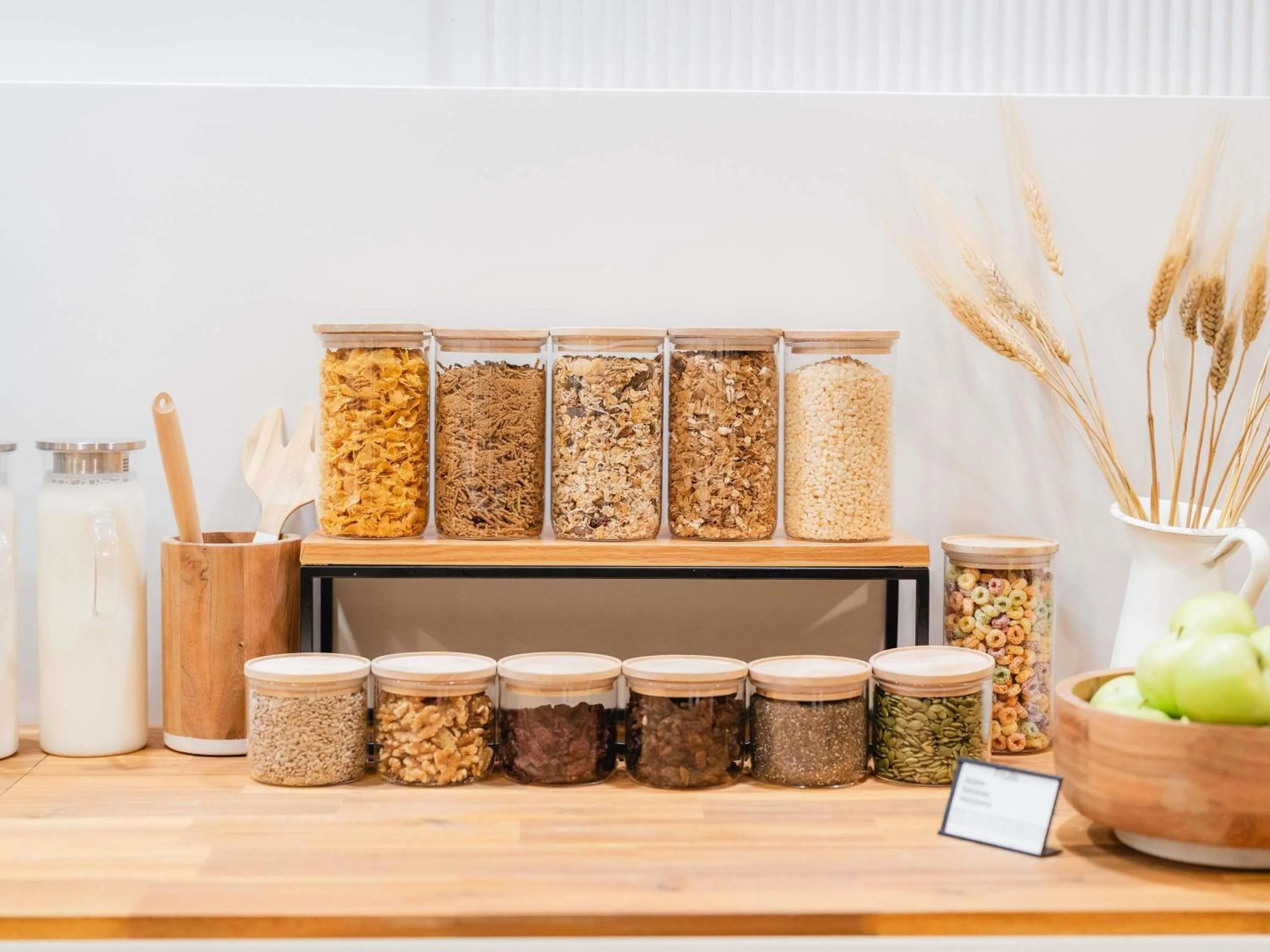 Breakfast in Mercure Sydney Bankstown