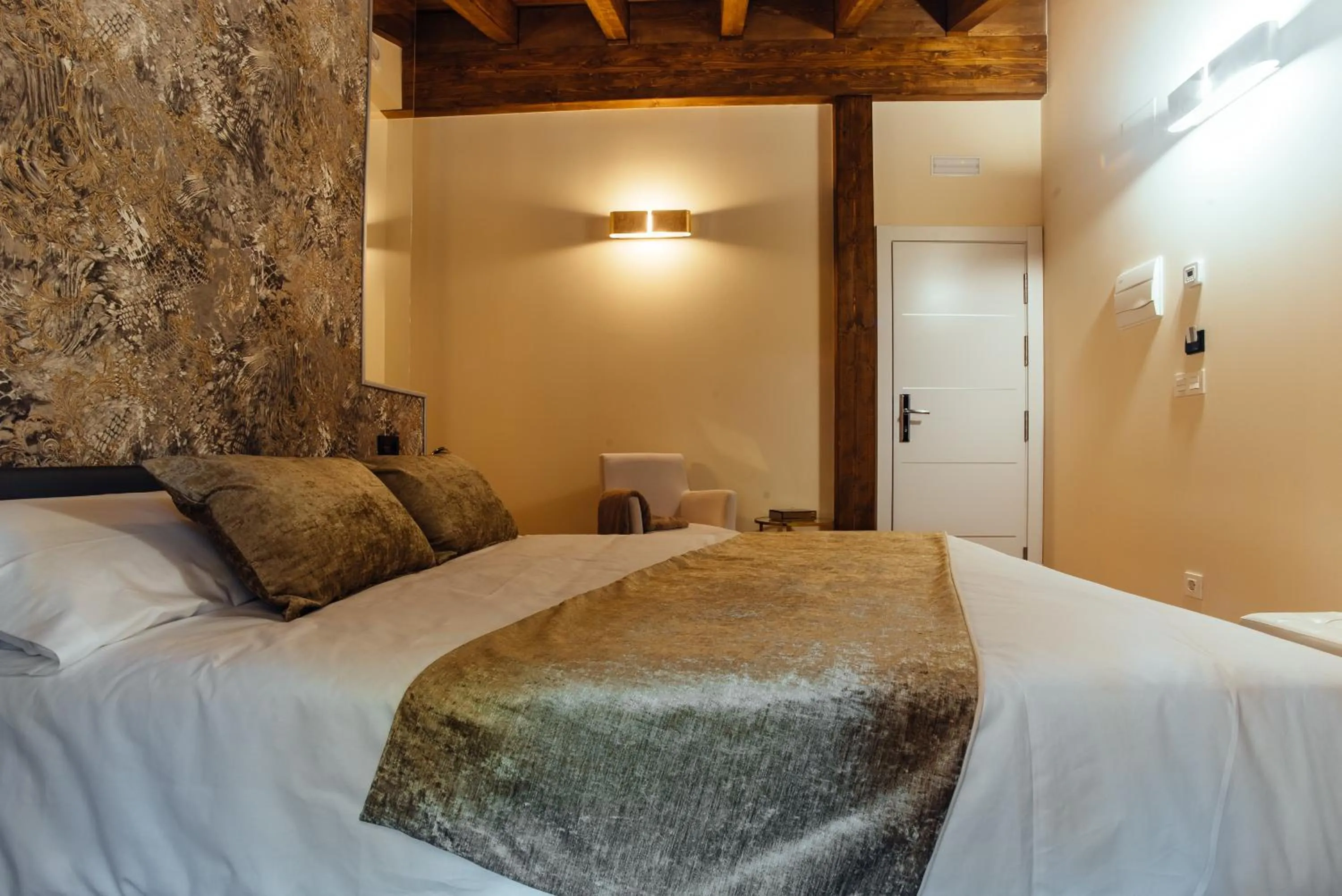 Photo of the whole room, Bed in Hotel Rural Pinares de Soria