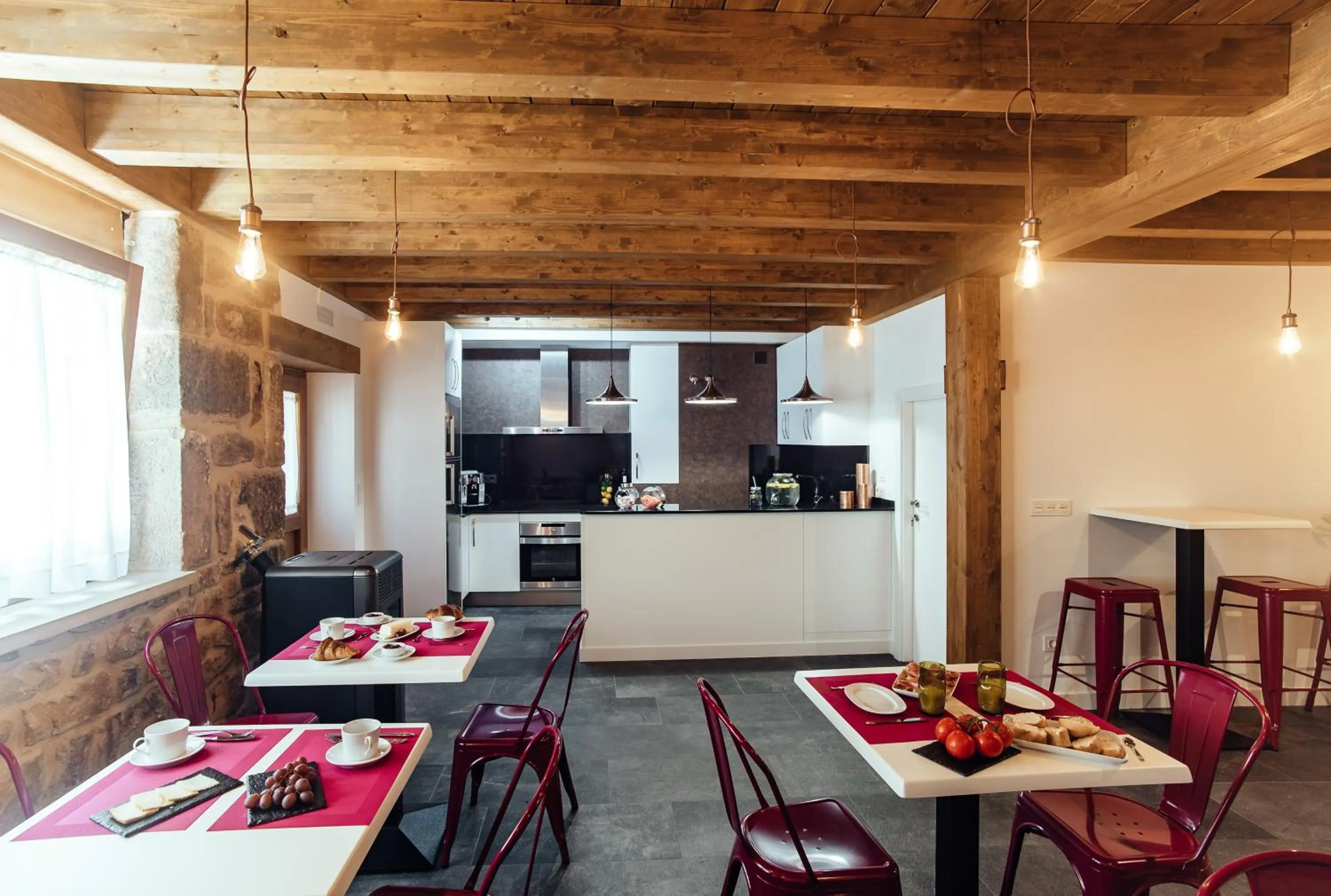 Food and drinks in Hotel Rural Pinares de Soria