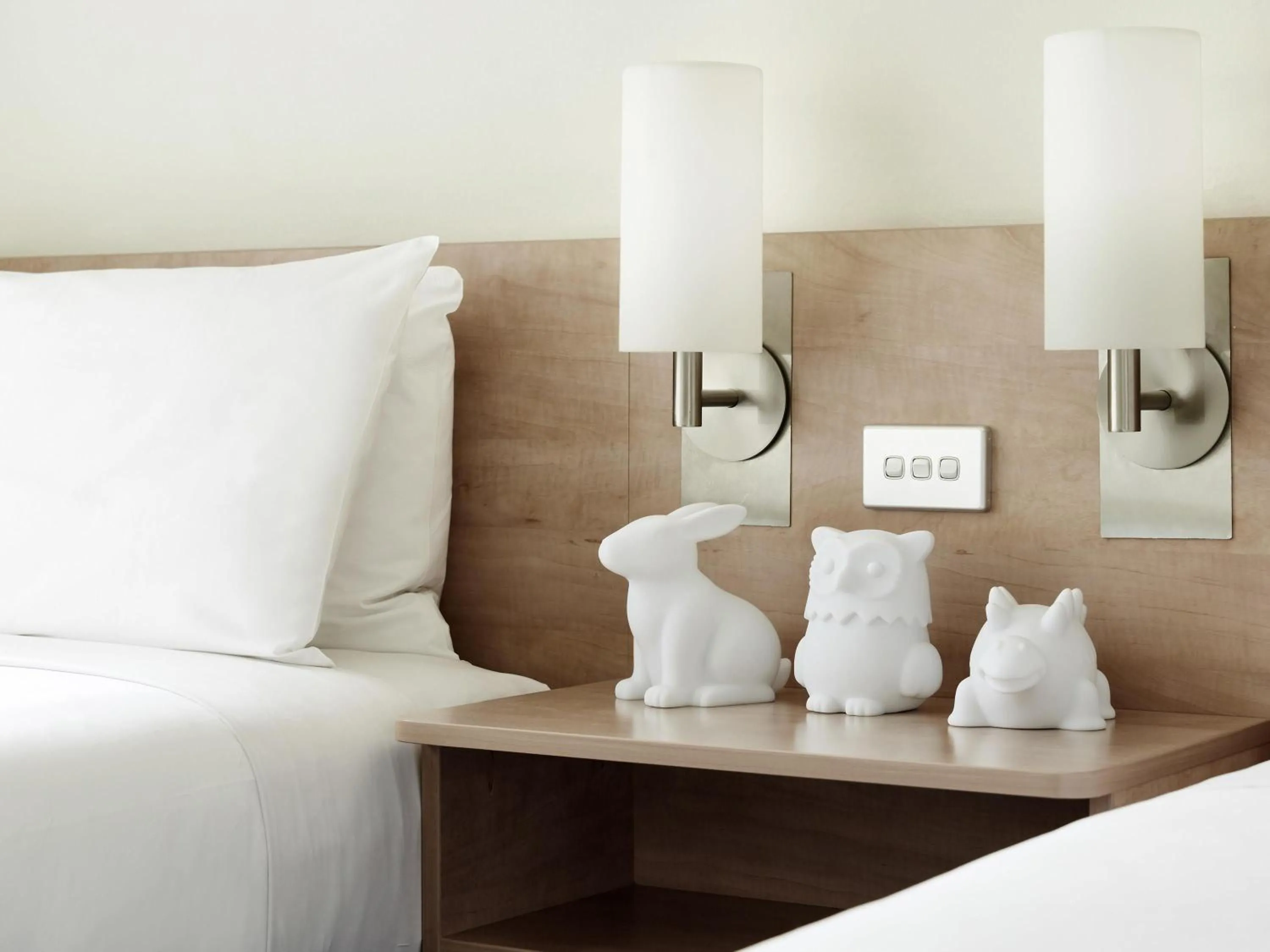 Bedroom, Bed in ibis Melbourne Hotel and Apartments