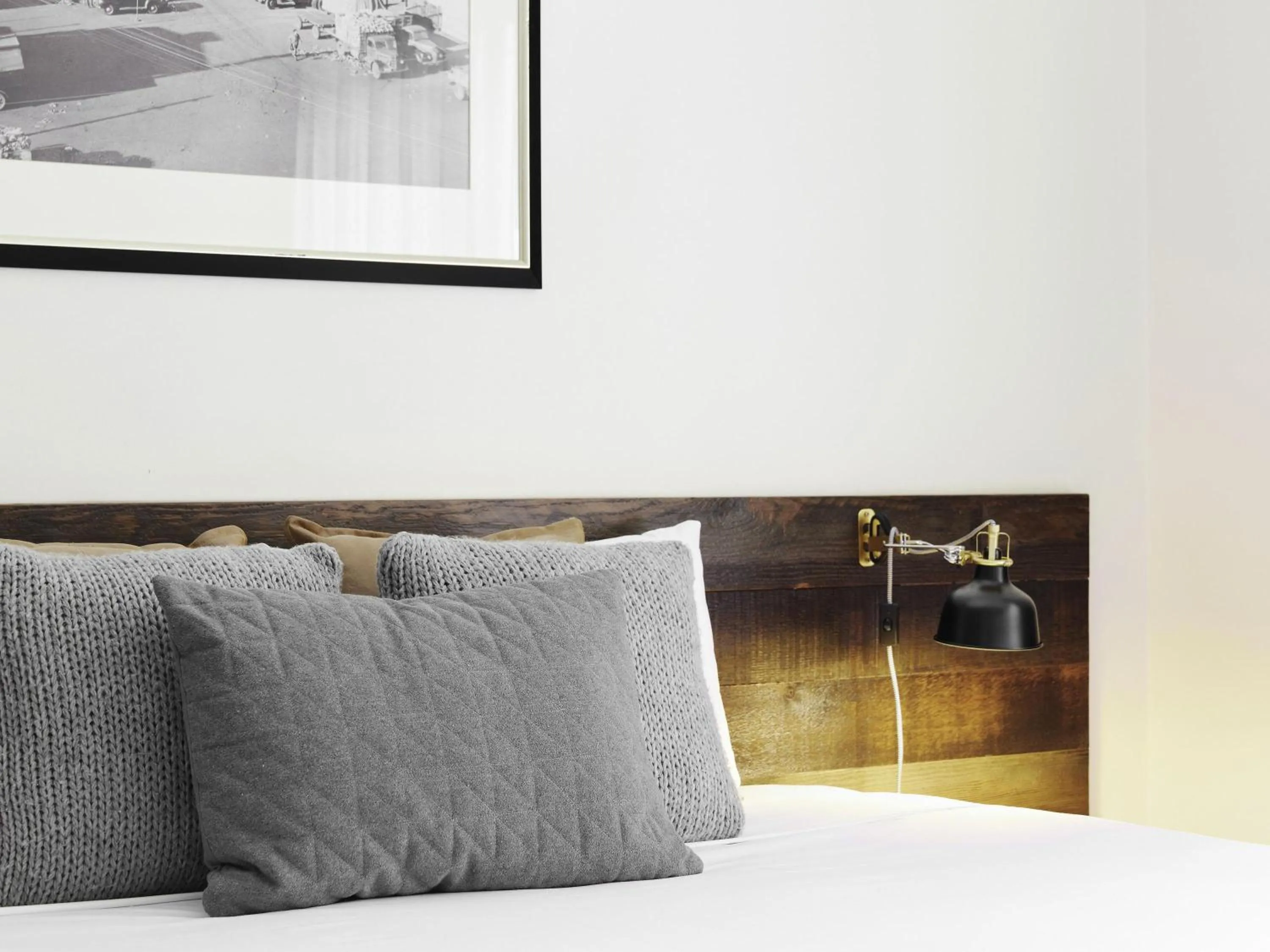 Bedroom in ibis Melbourne Hotel and Apartments