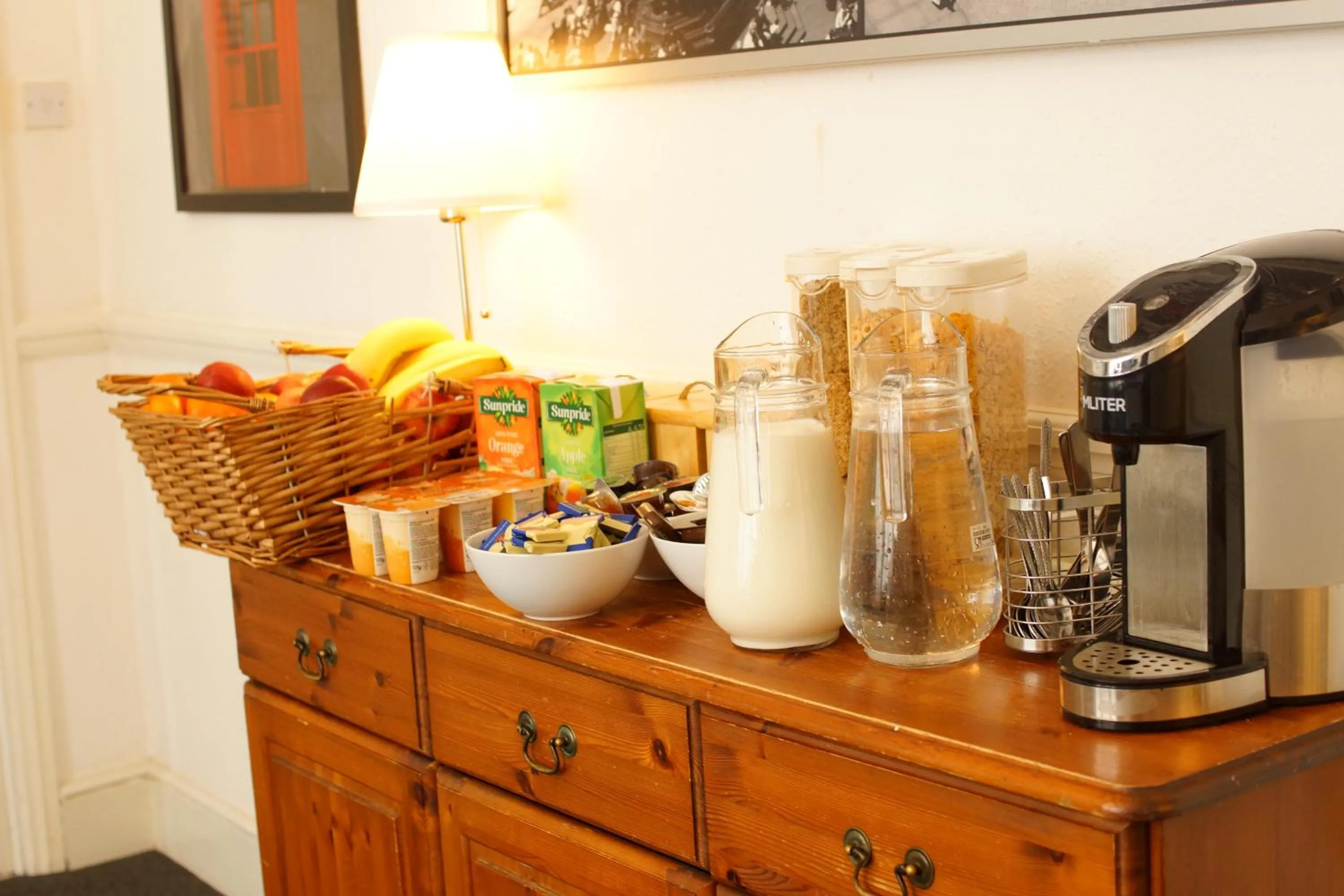 Dining area in Plaza Hotel
