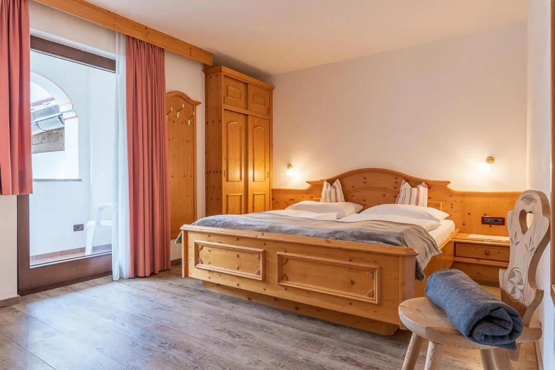 Bed in Residence Prapoz