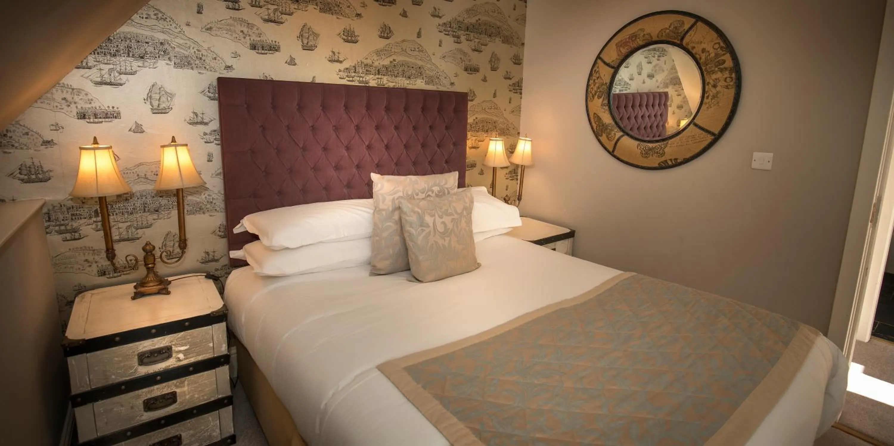 Bed in Château Rhianfa