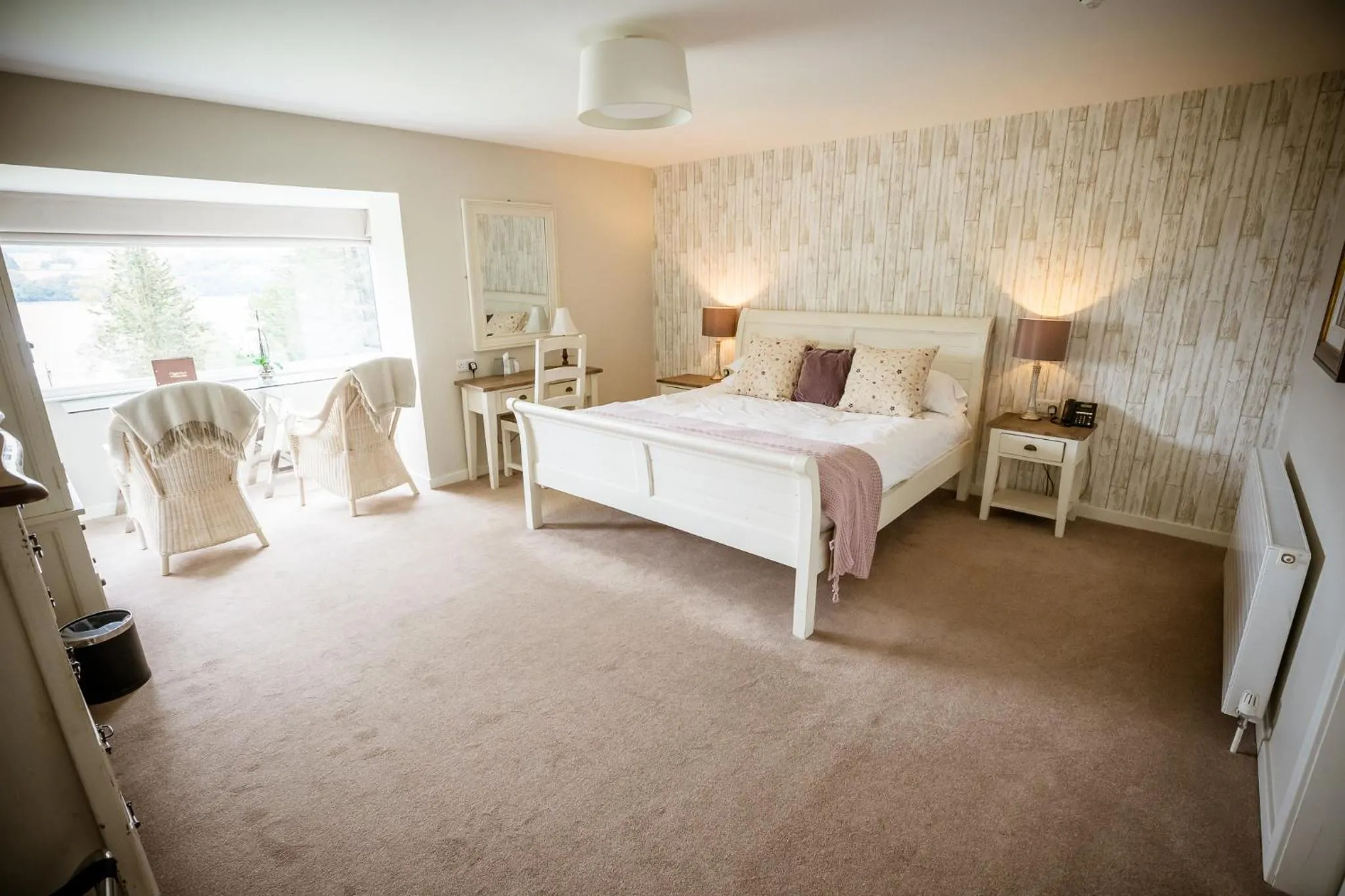 Photo of the whole room, Bed in Château Rhianfa