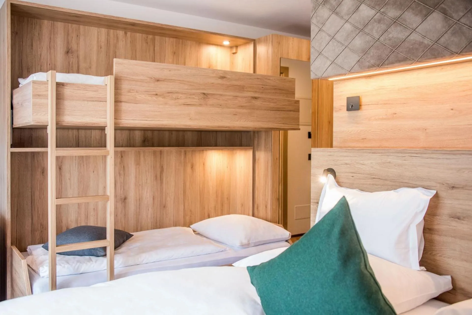 Photo of the whole room, Bed in Vitaurina Royal Hotel