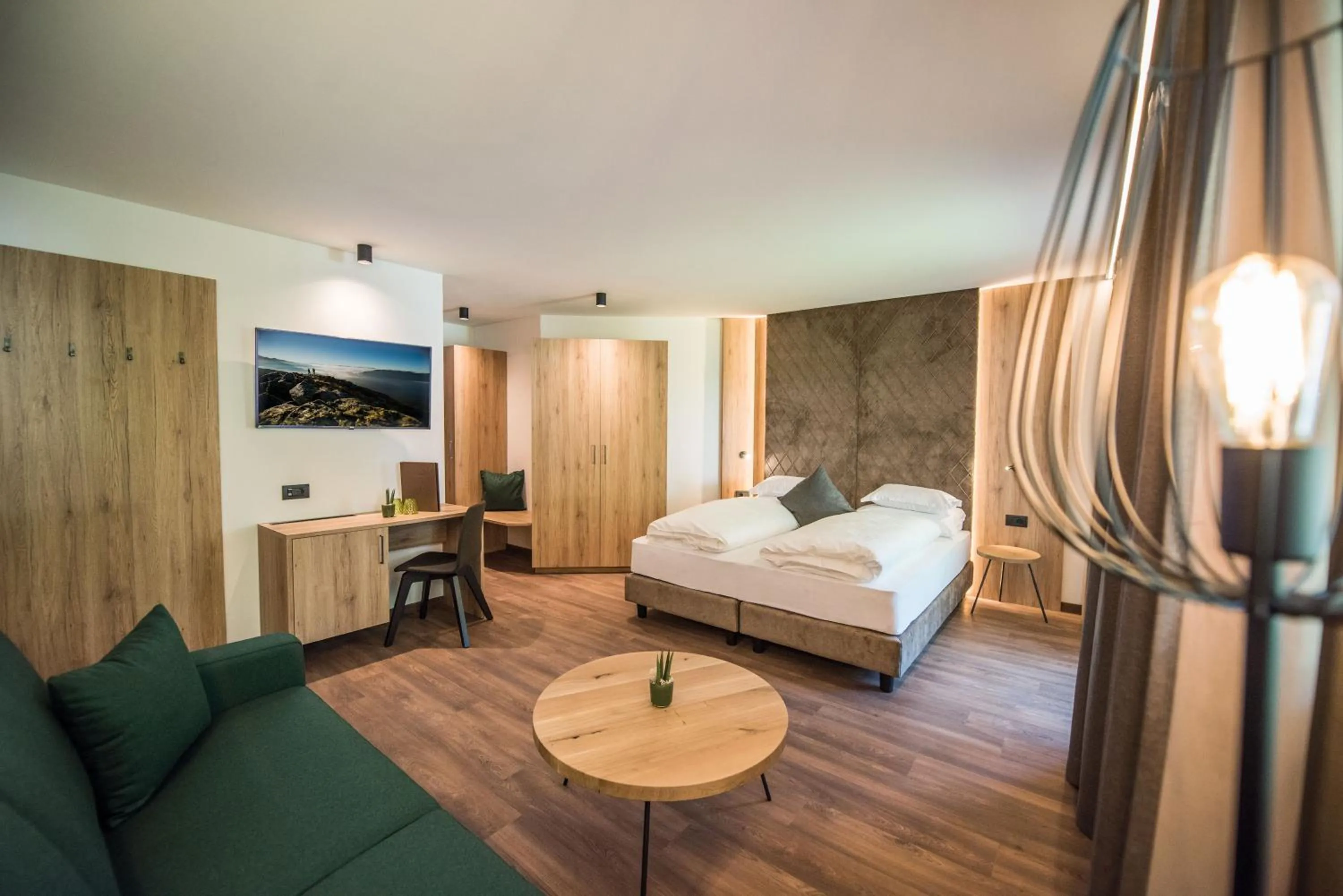 Photo of the whole room, Bed in Vitaurina Royal Hotel