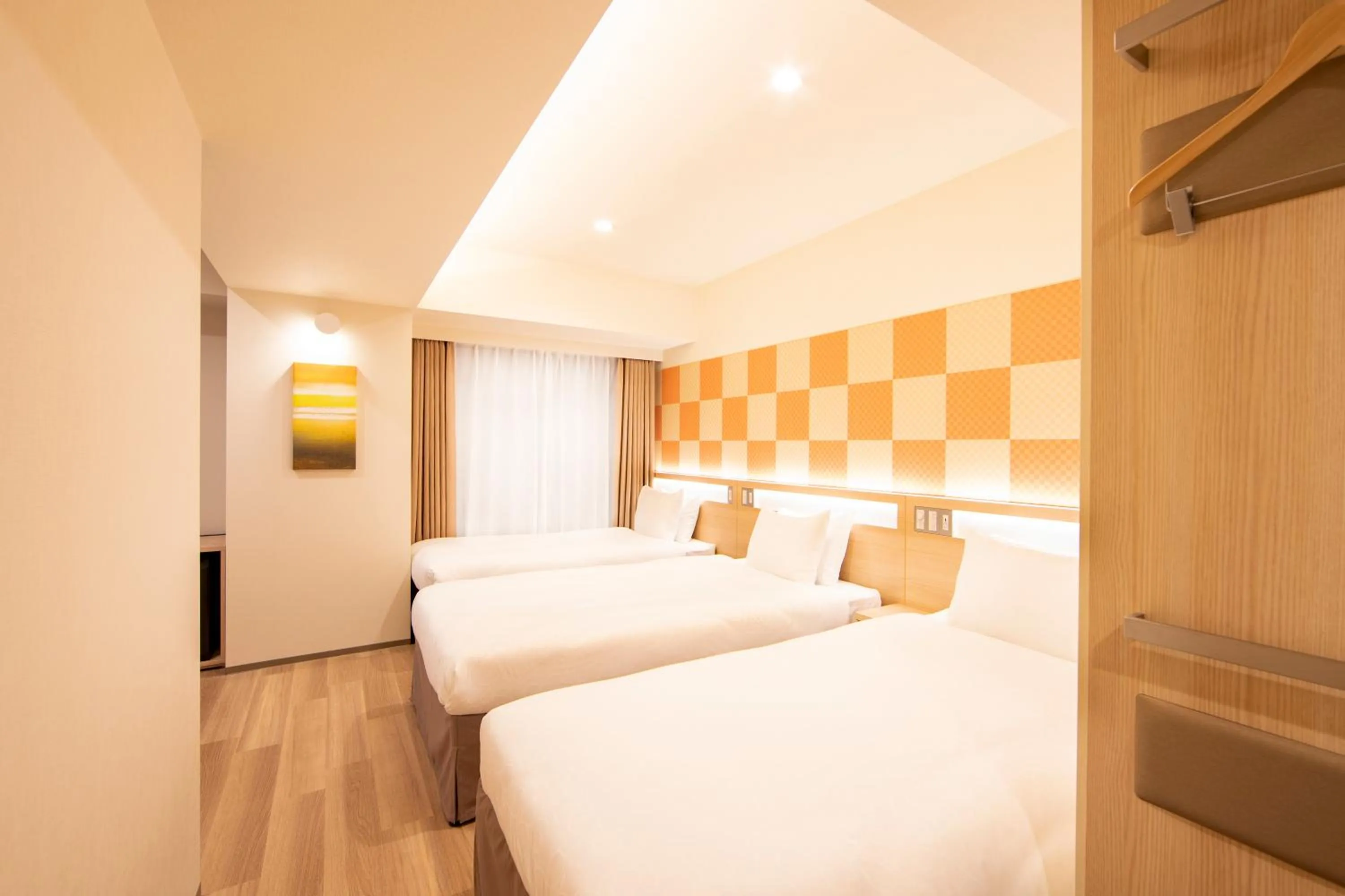 Bed in karaksa hotel TOKYO STATION