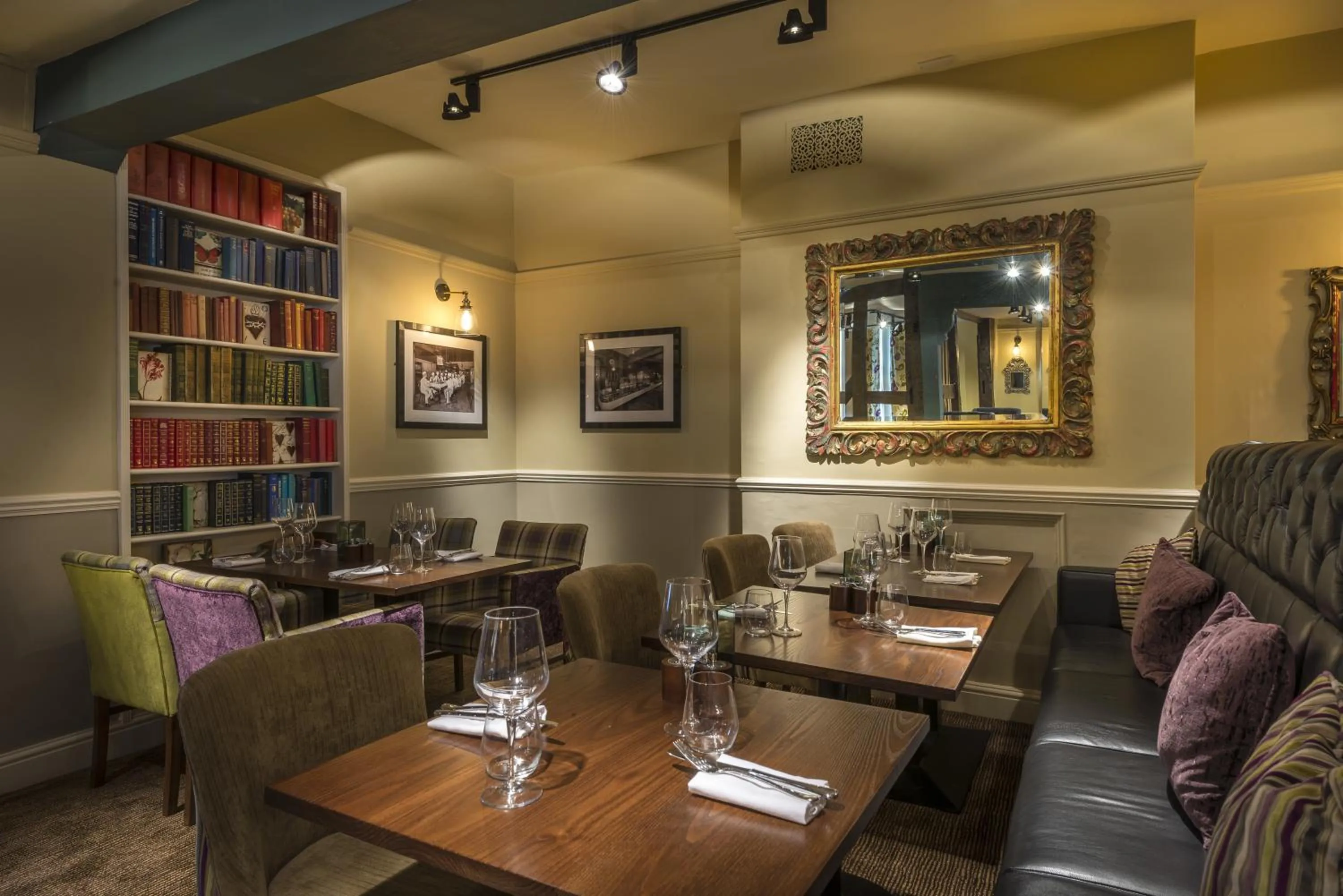 Restaurant/places to eat in The Royal Oak Hotel, Welshpool - The Coaching Inn Group