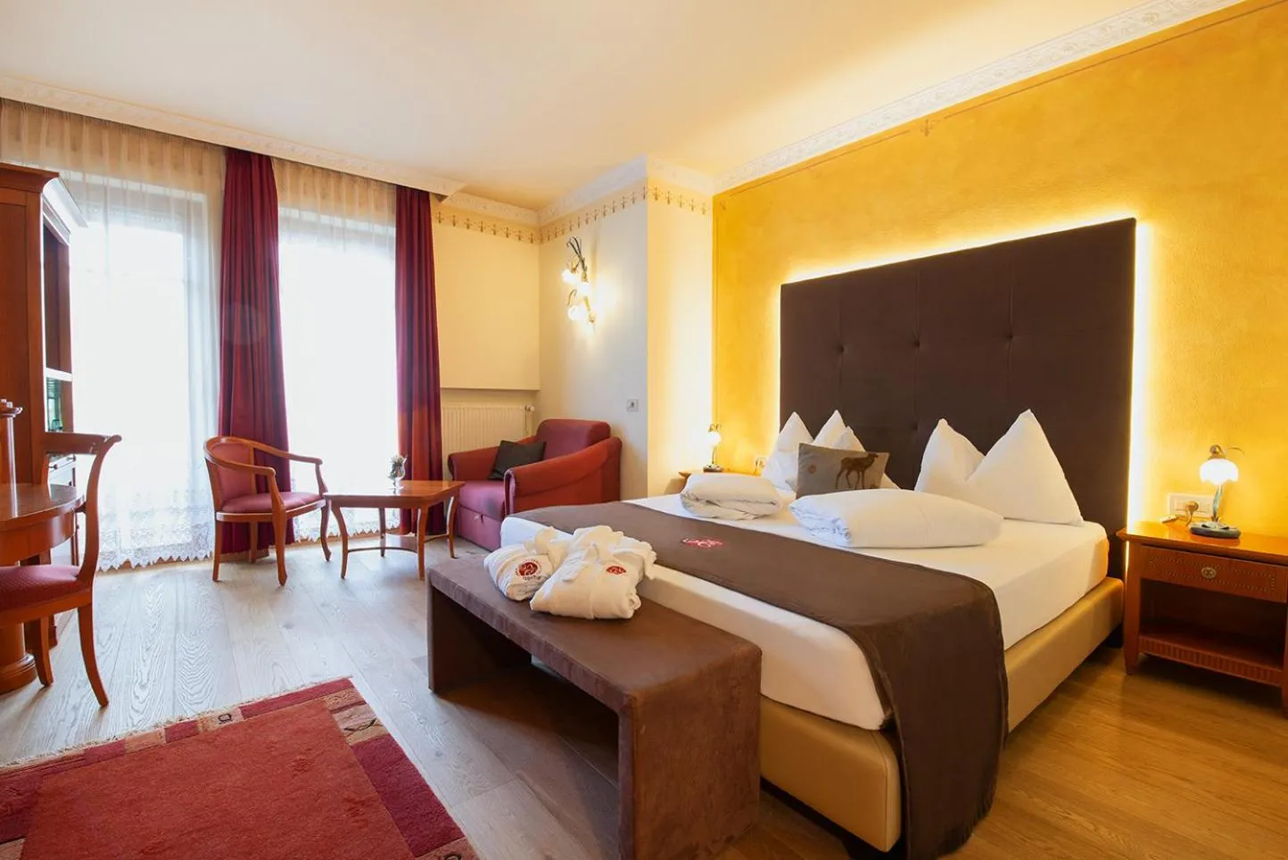 Bedroom, Bed in Hotel Engel