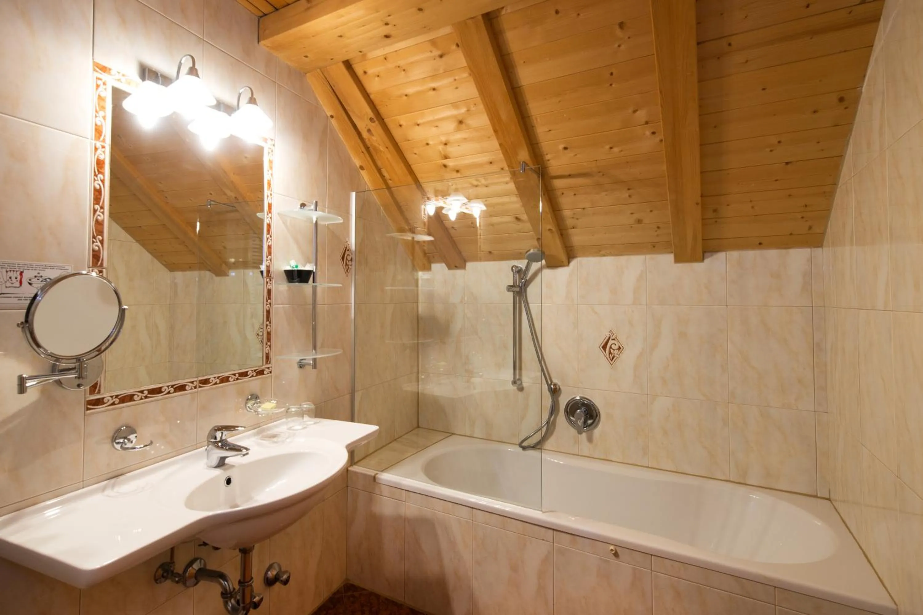 Bathroom in Hotel Engel