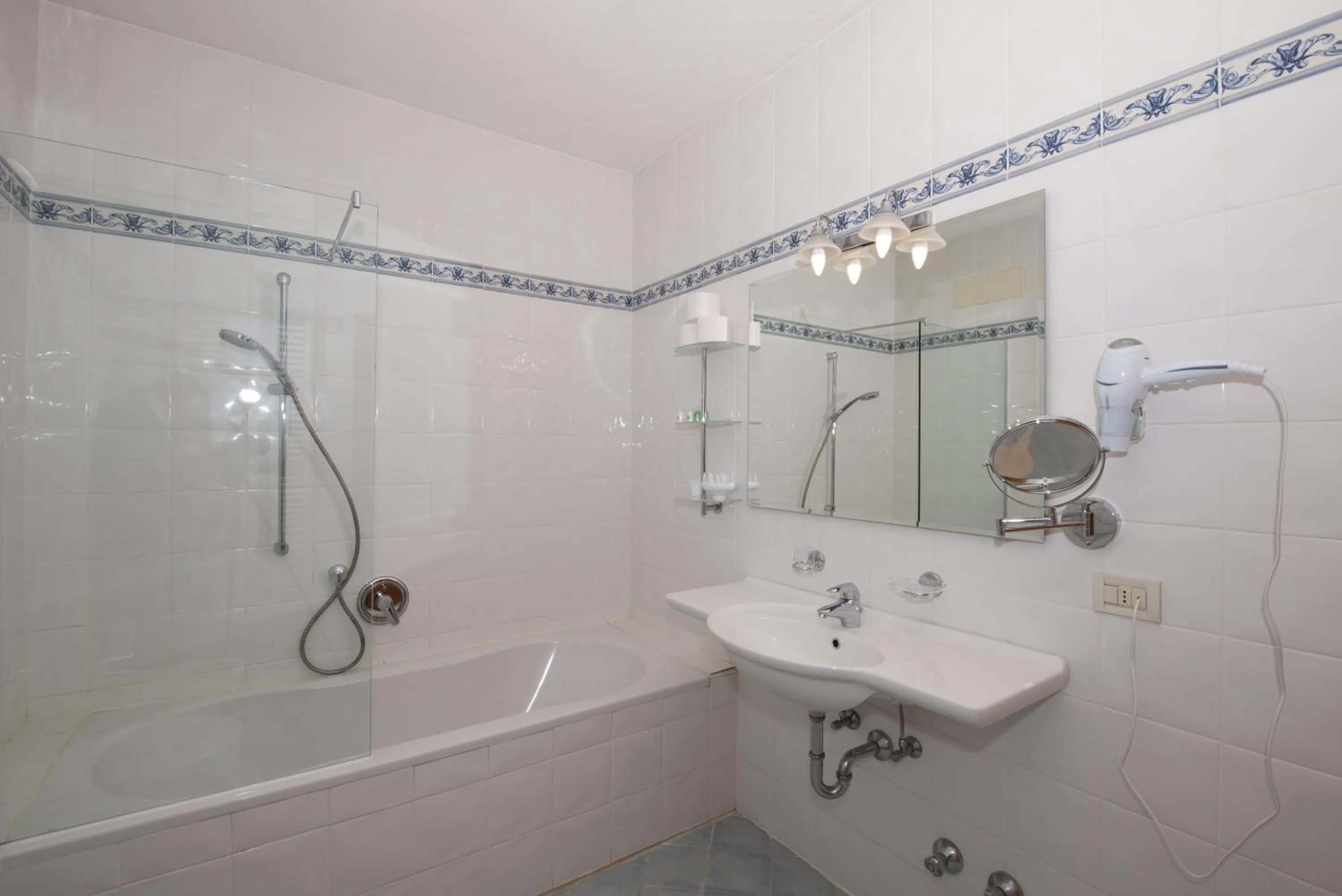 Bathroom in Hotel Engel