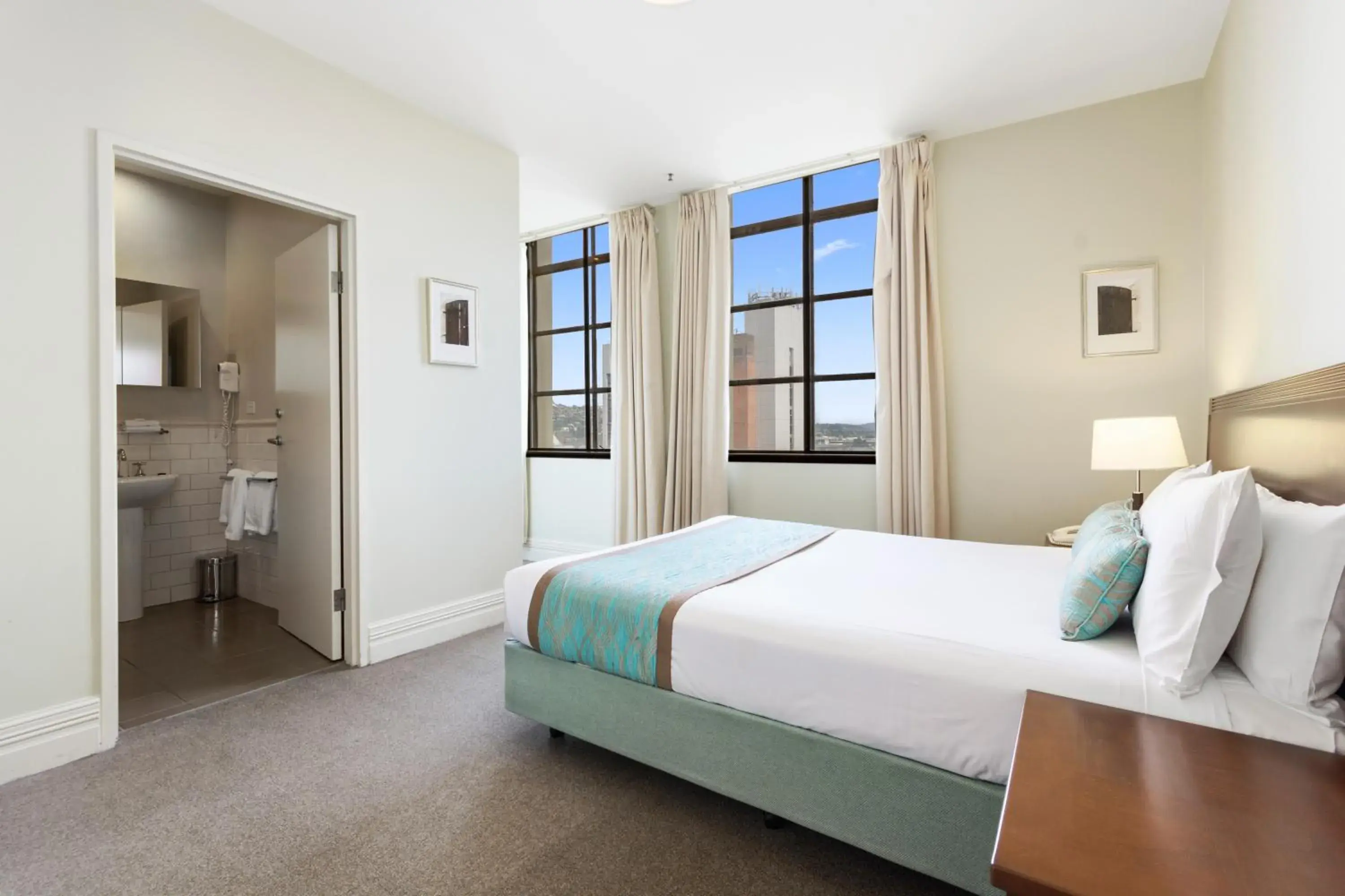 Executive Two-Bedroom Apartment in Launceston Central Apartment Hotel Official Executive Two-Bedroom Apartment in Launceston Central Apartment Hotel Official