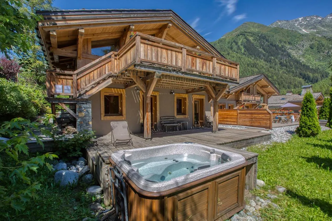 Hot Tub in Les Rives d'Argentière