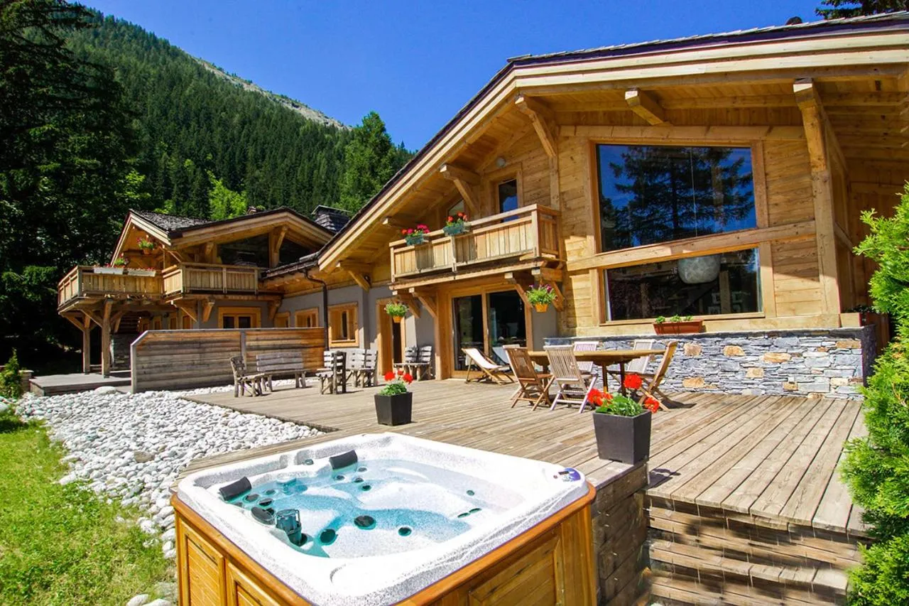 Hot Tub in Les Rives d'Argentière