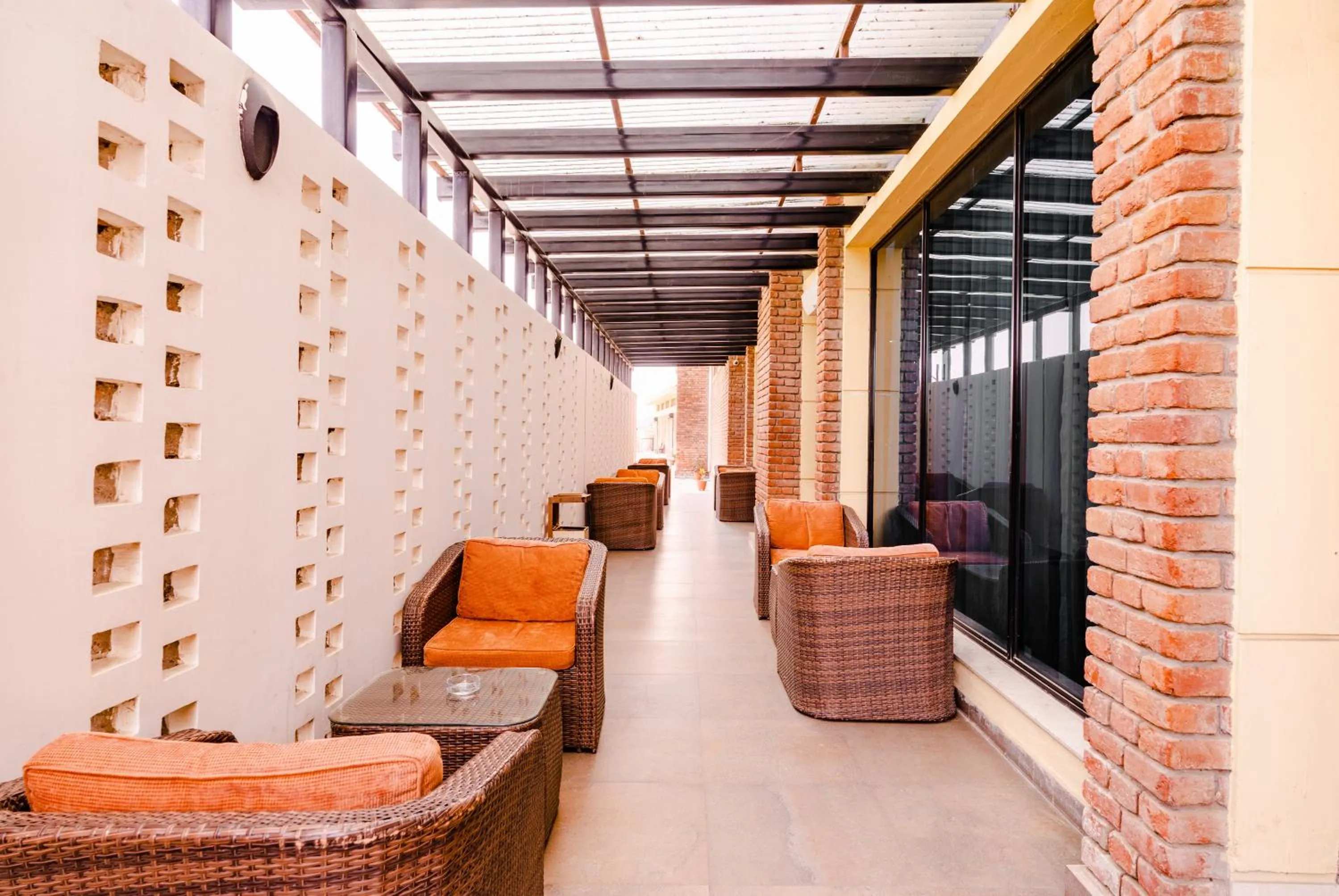 Restaurant/places to eat in Soaltee Westend Premier