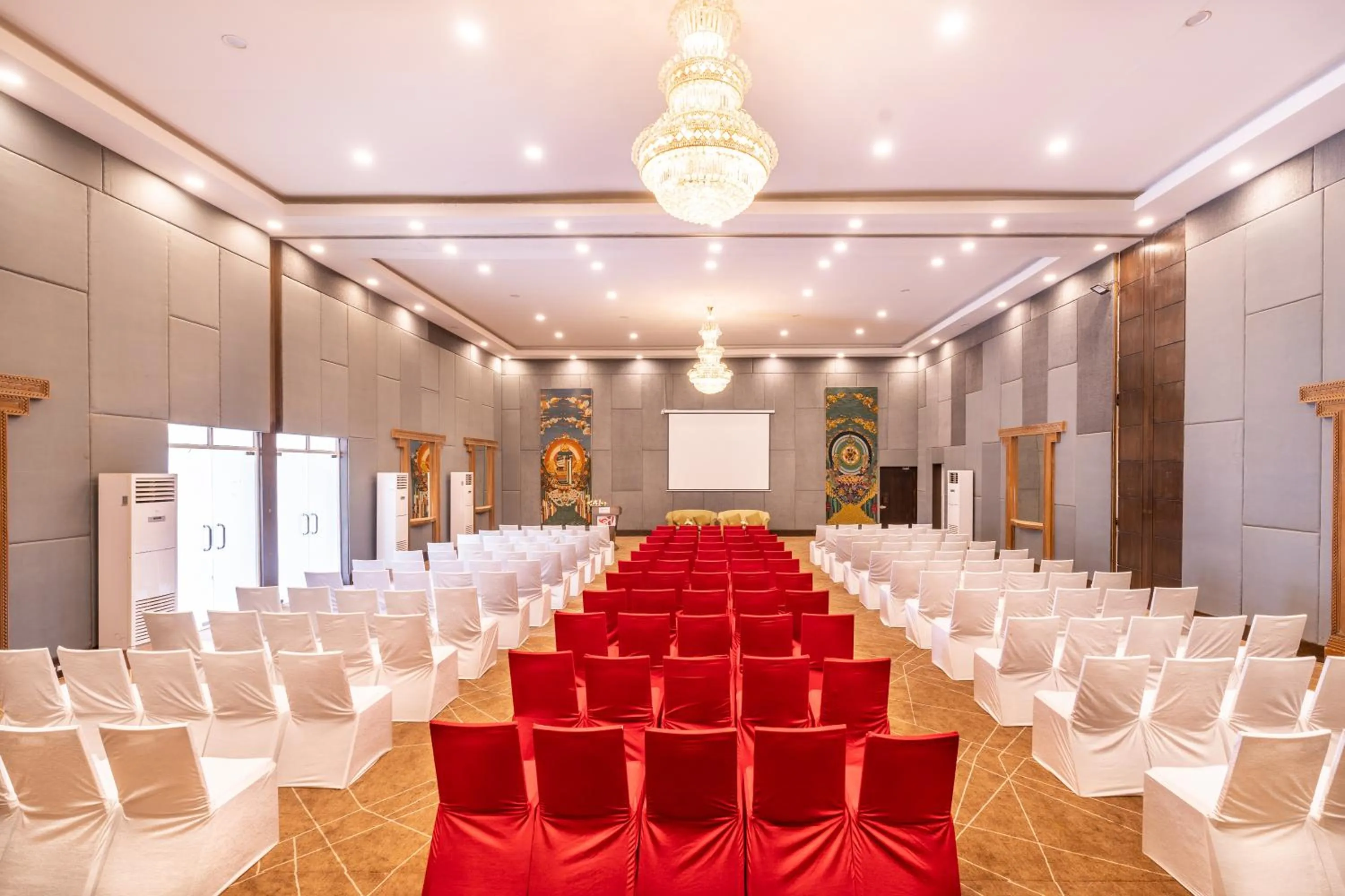 Banquet/Function facilities in Soaltee Westend Premier