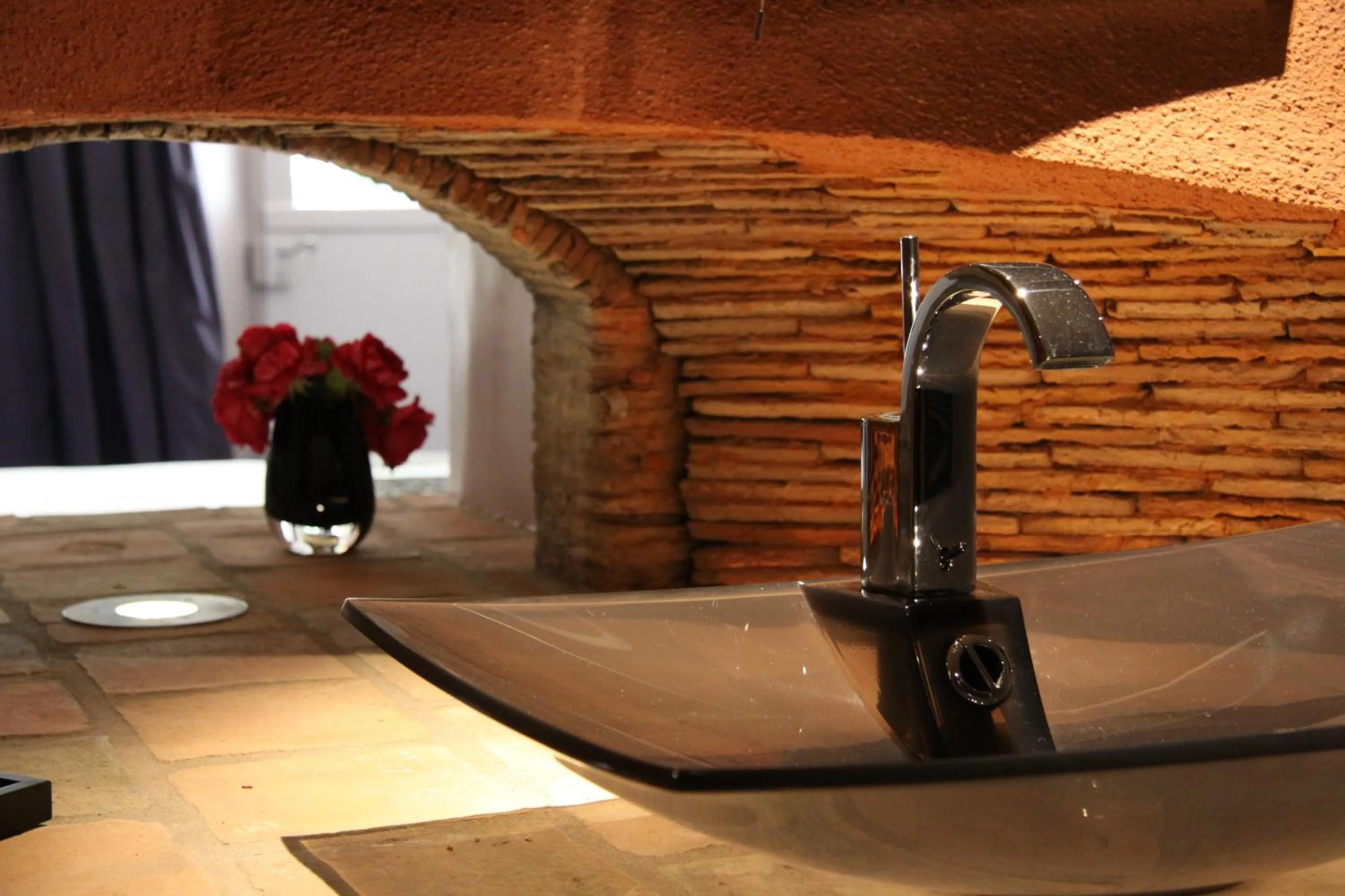 Bathroom in L'Hibernie