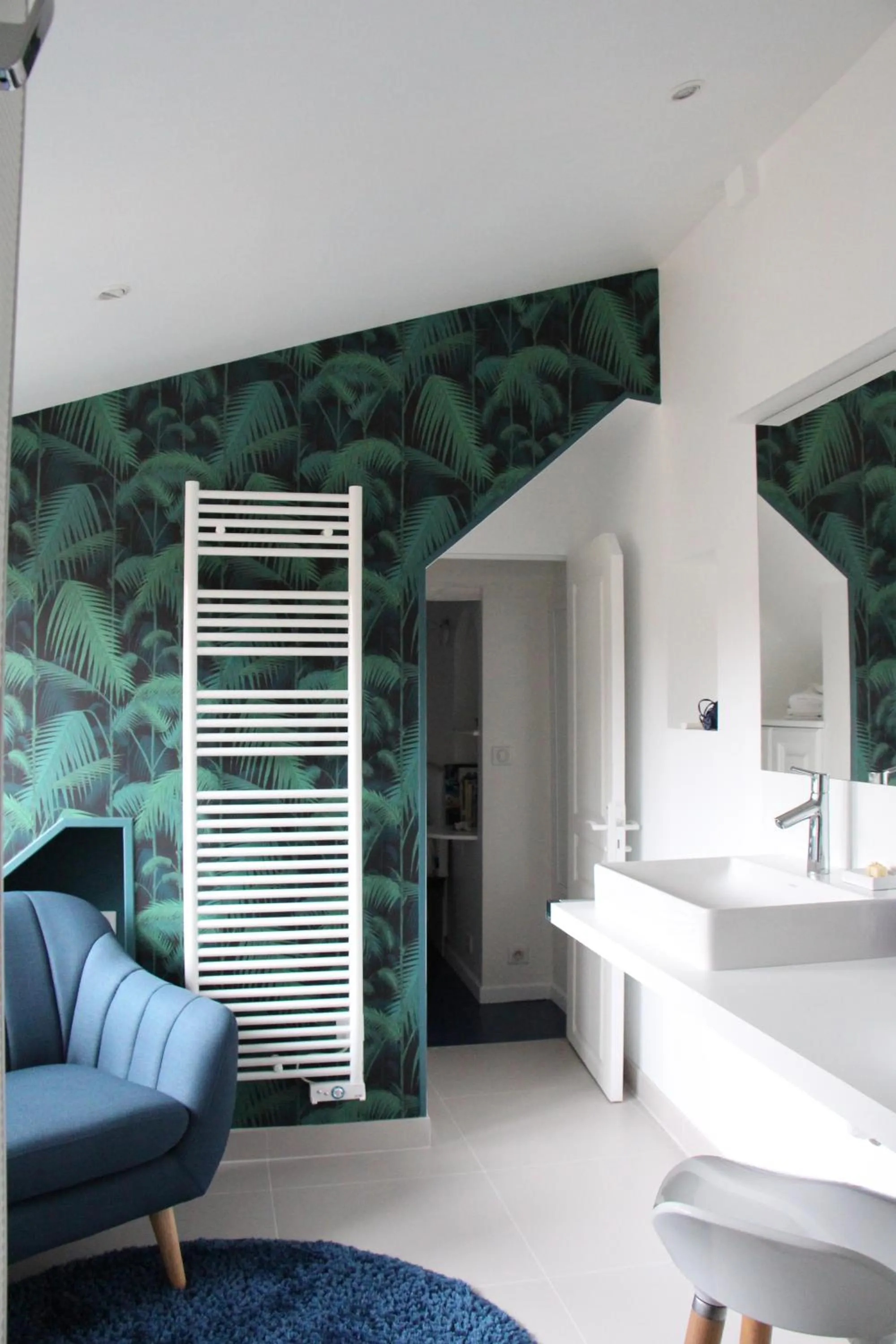 Bathroom in L'Hibernie