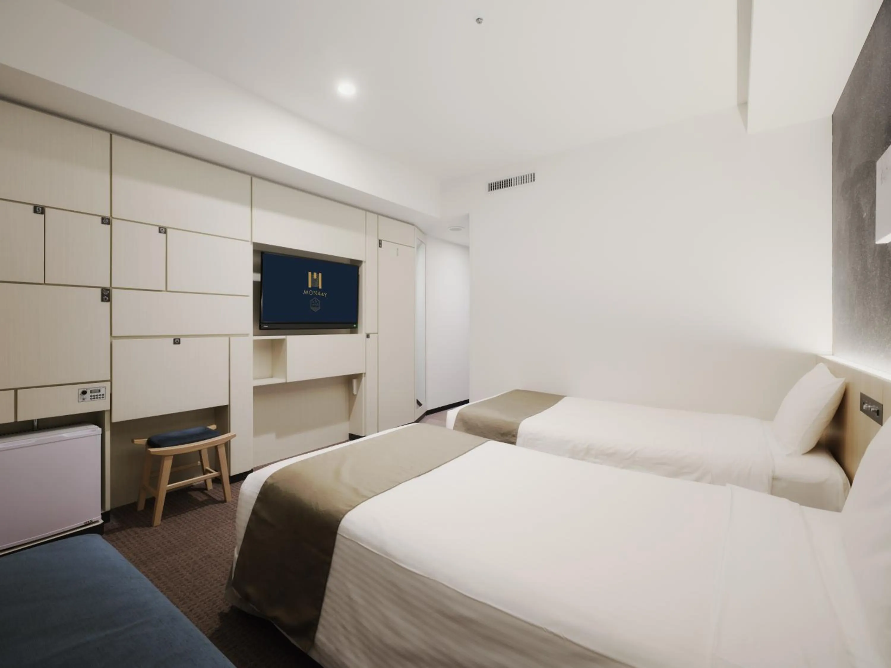 Bed in hotel MONday Premium TOYOSU