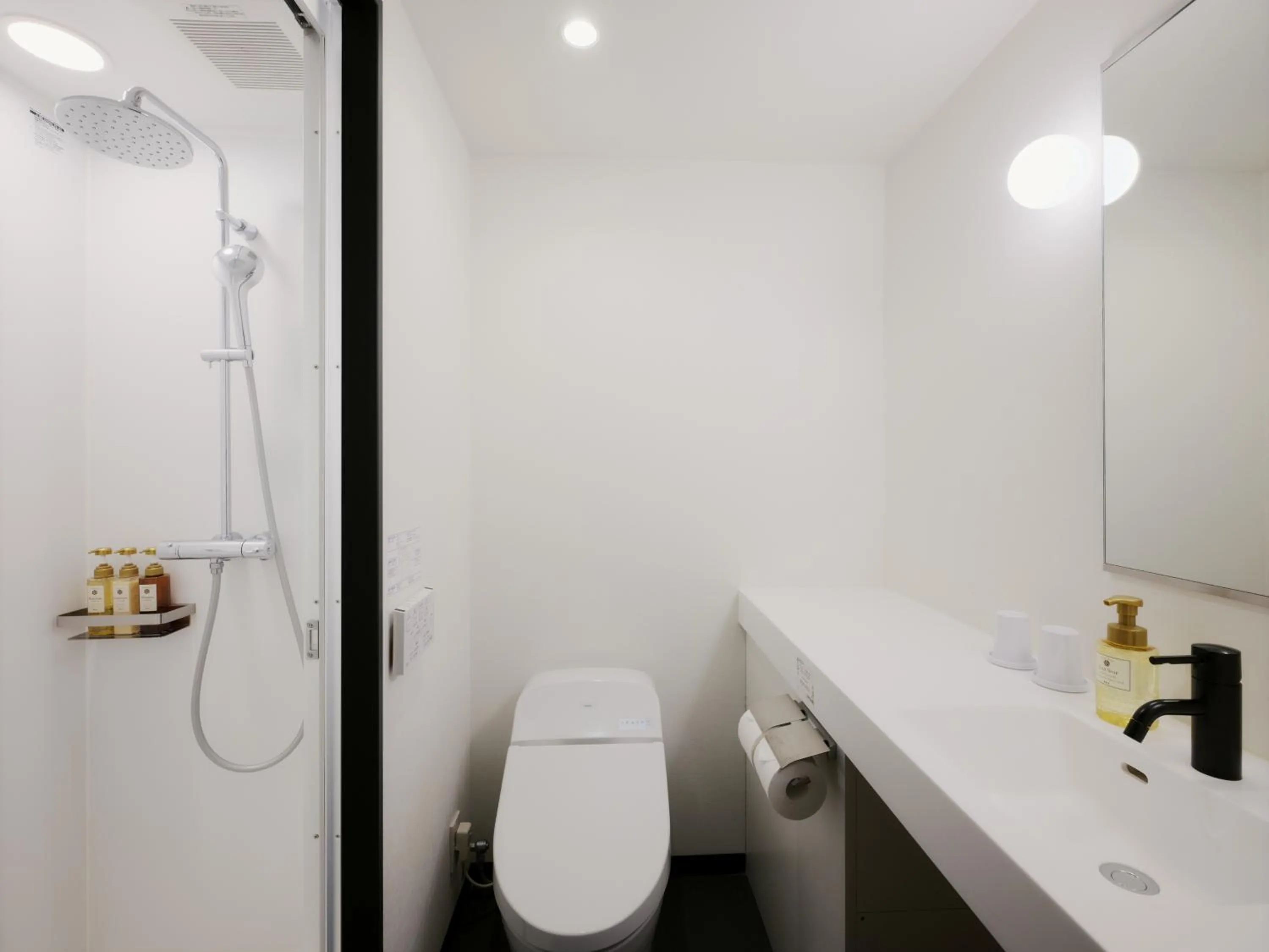 Bathroom in hotel MONday Premium TOYOSU