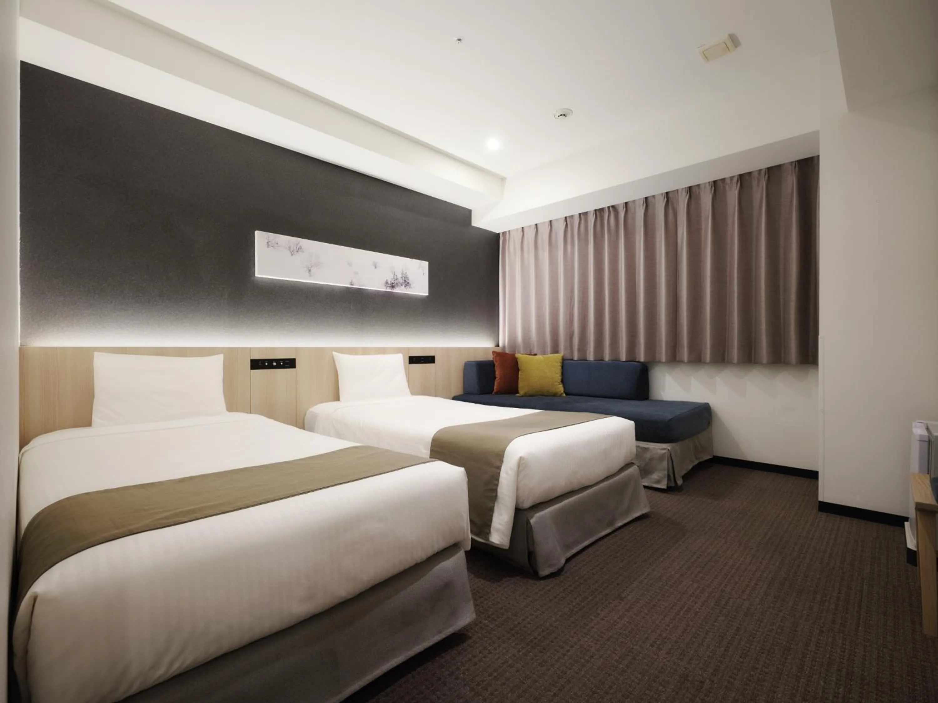 Bed in hotel MONday Premium TOYOSU