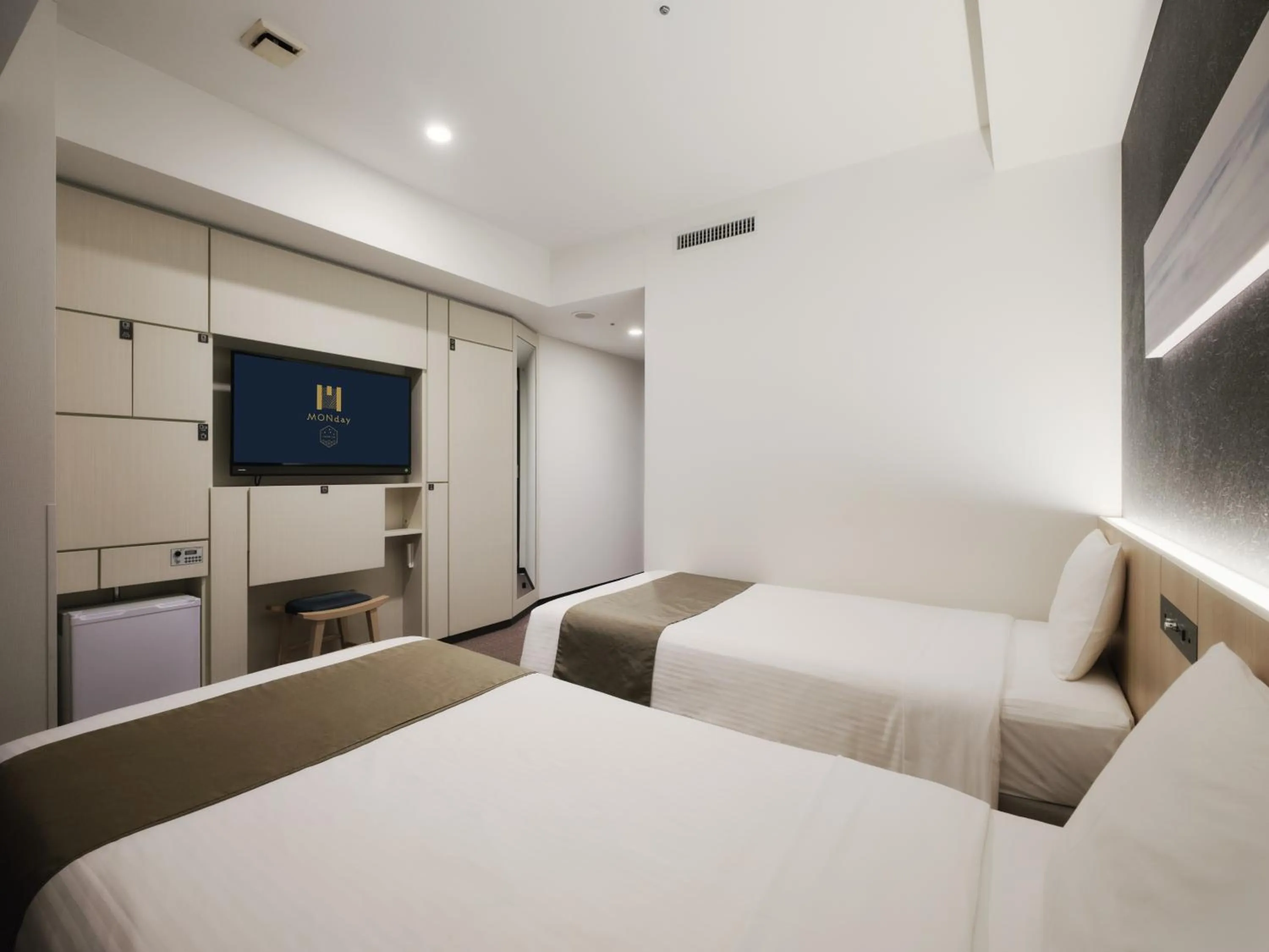 Photo of the whole room, Bed in hotel MONday Premium TOYOSU