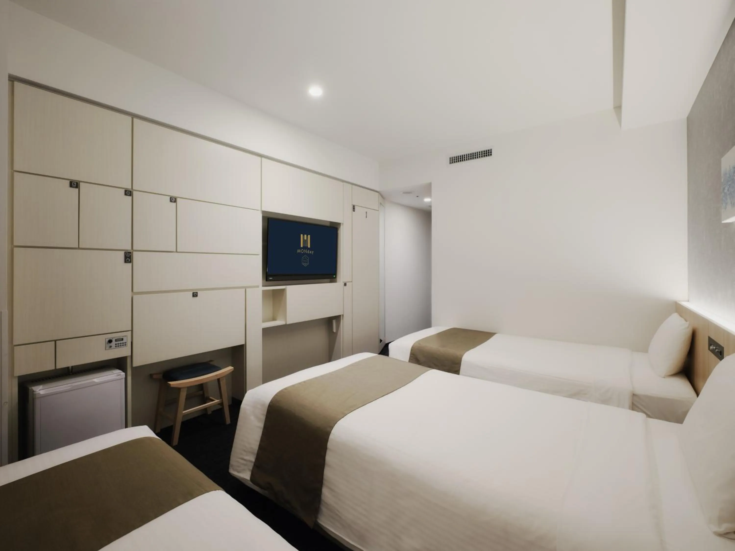 Photo of the whole room, Bed in hotel MONday Premium TOYOSU