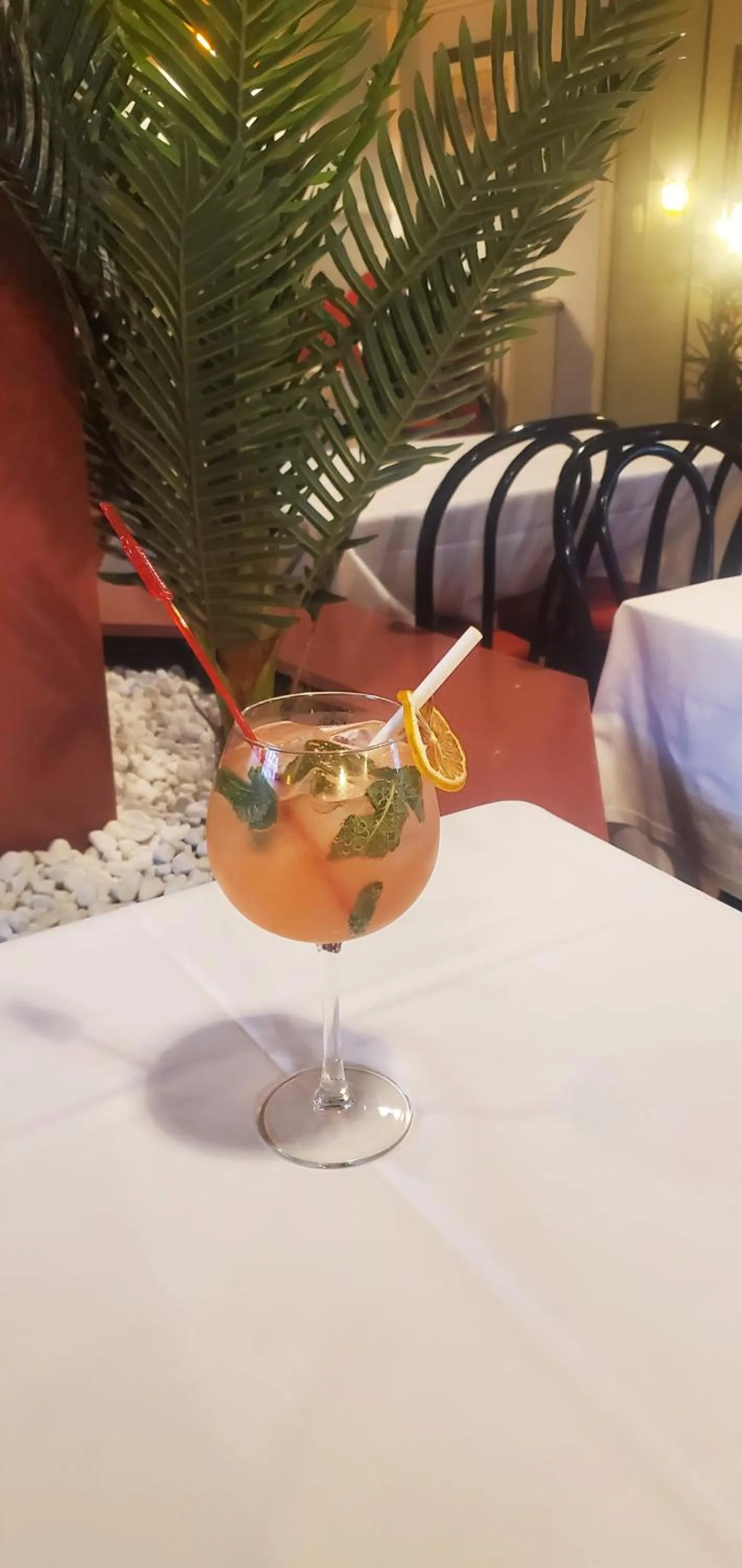 Restaurant/places to eat in Hotel Bar Restaurant Saint Paul