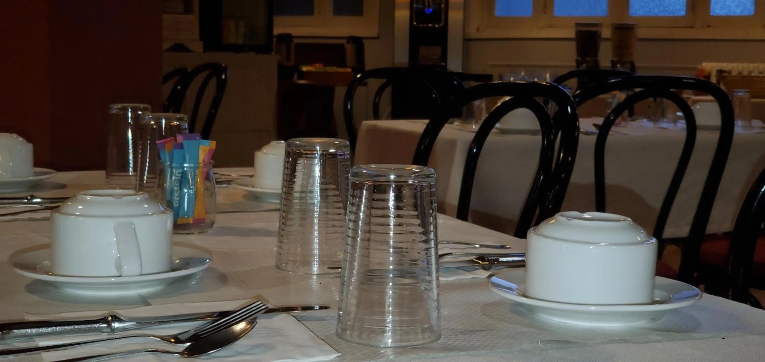 Breakfast in Hotel Bar Restaurant Saint Paul