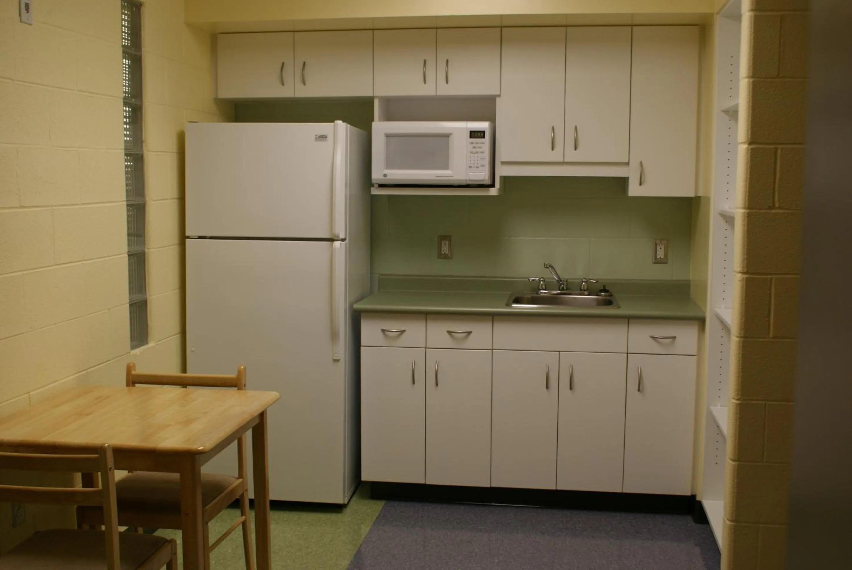 Kitchen or kitchenette in Residence & Conference Centre - Sudbury West