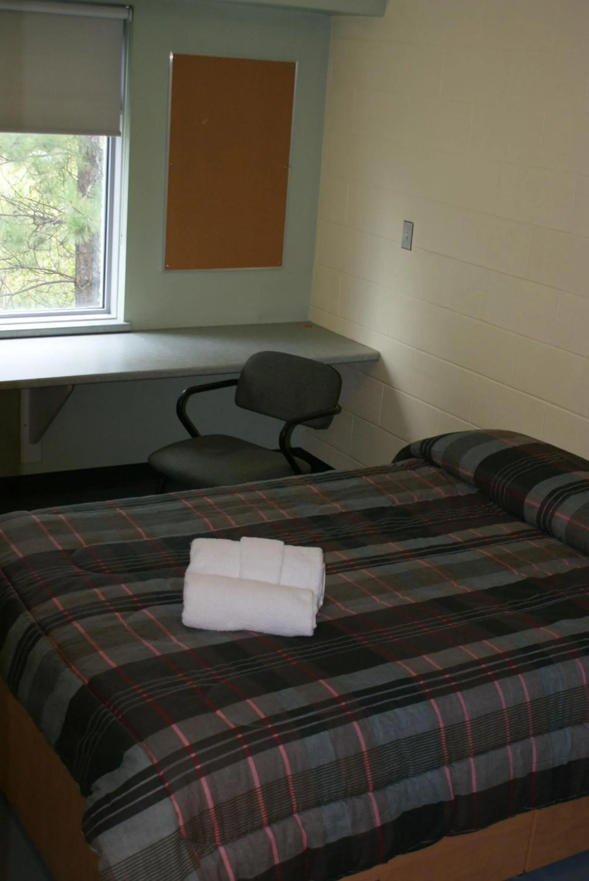 Bed in Residence & Conference Centre - Sudbury West