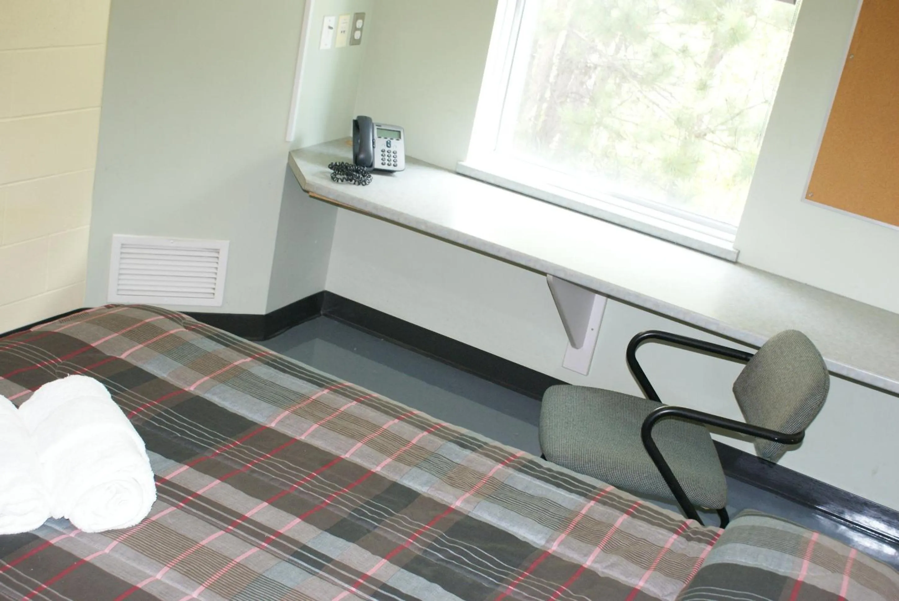 Bed in Residence & Conference Centre - Sudbury West