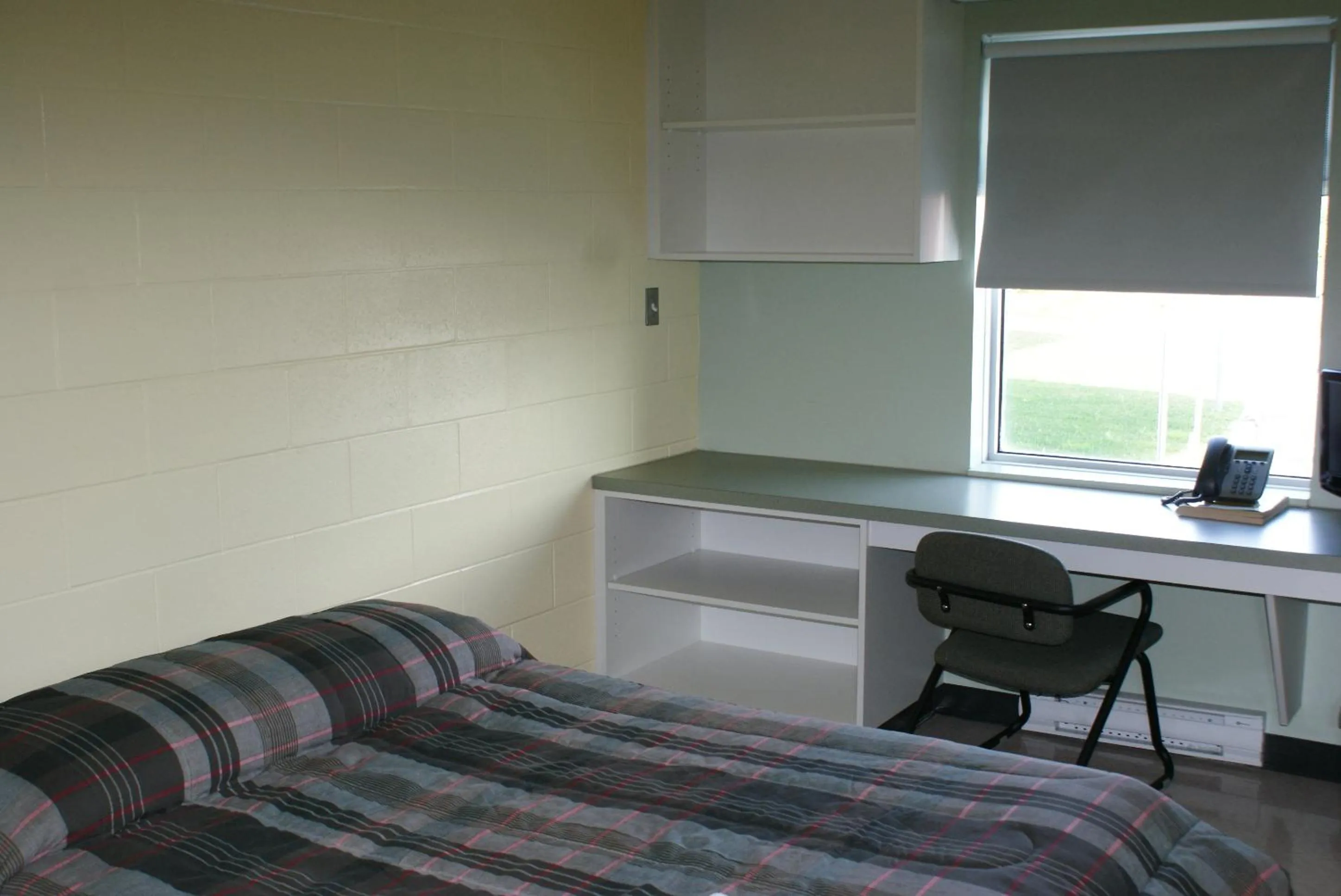 Bedroom, Bed in Residence & Conference Centre - Sudbury West