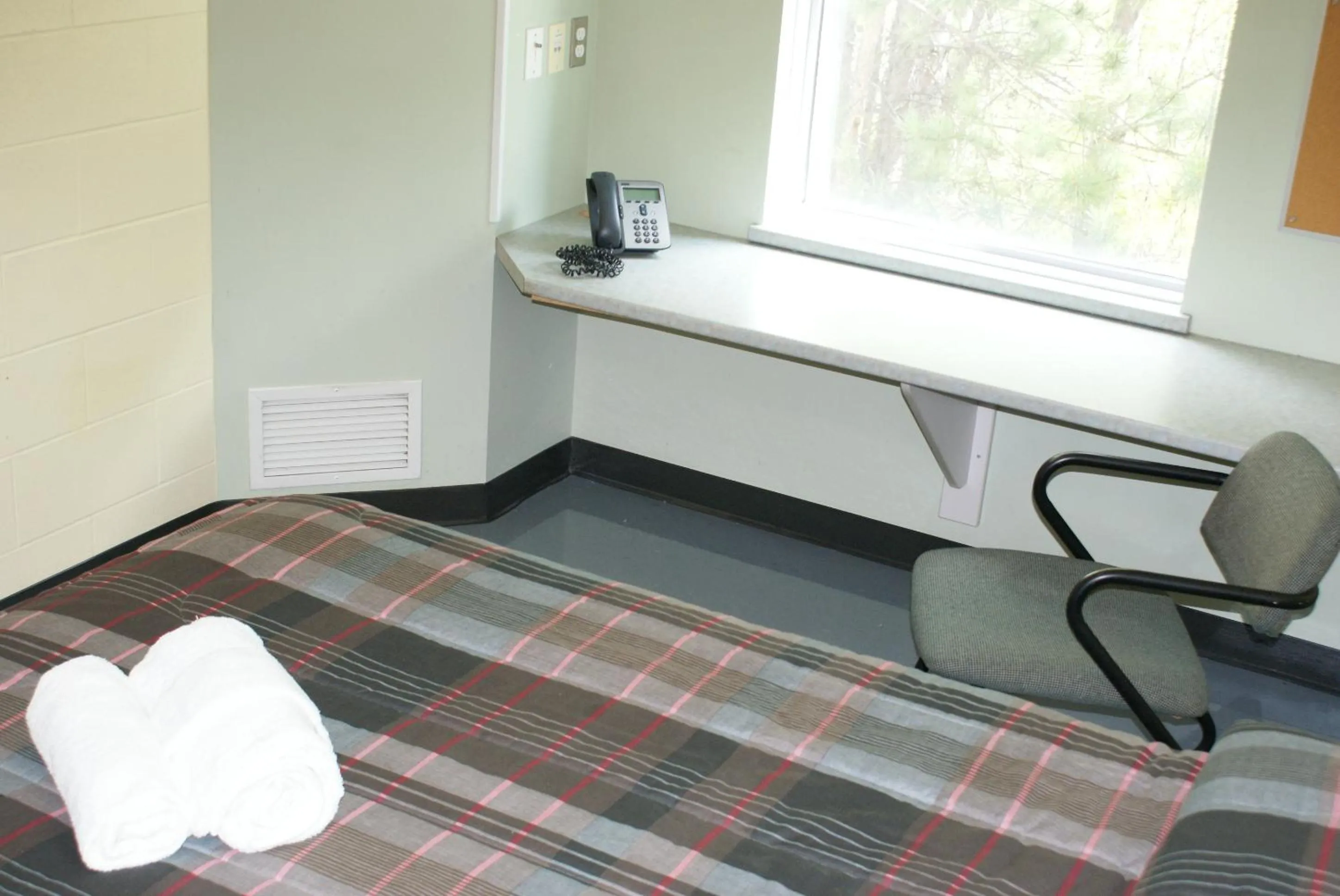 Bed in Residence & Conference Centre - Sudbury West