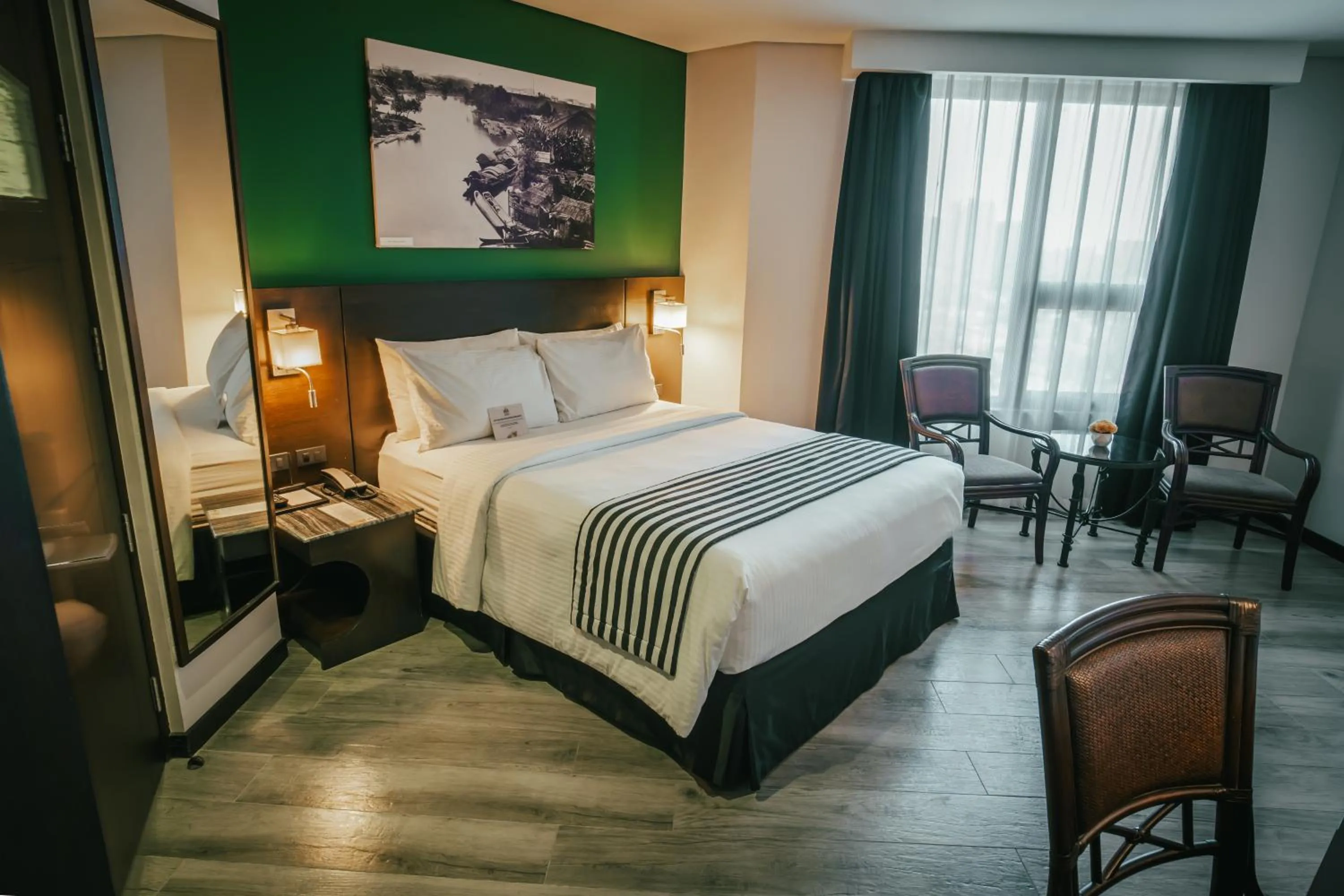 Bedroom, Bed in 1898 Hotel Colonia En Las Filipinas