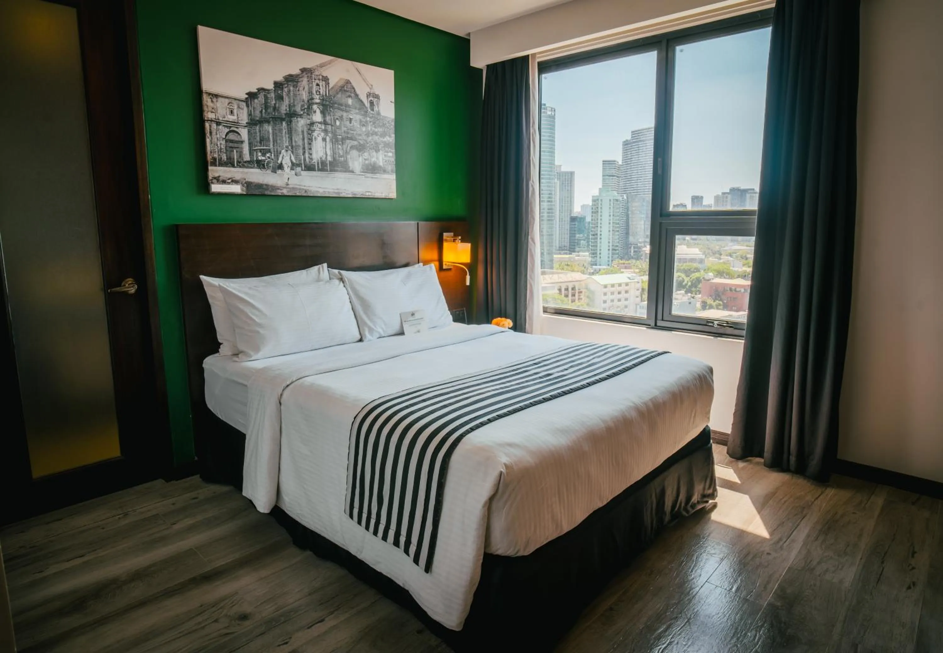 City view, Bed in 1898 Hotel Colonia En Las Filipinas