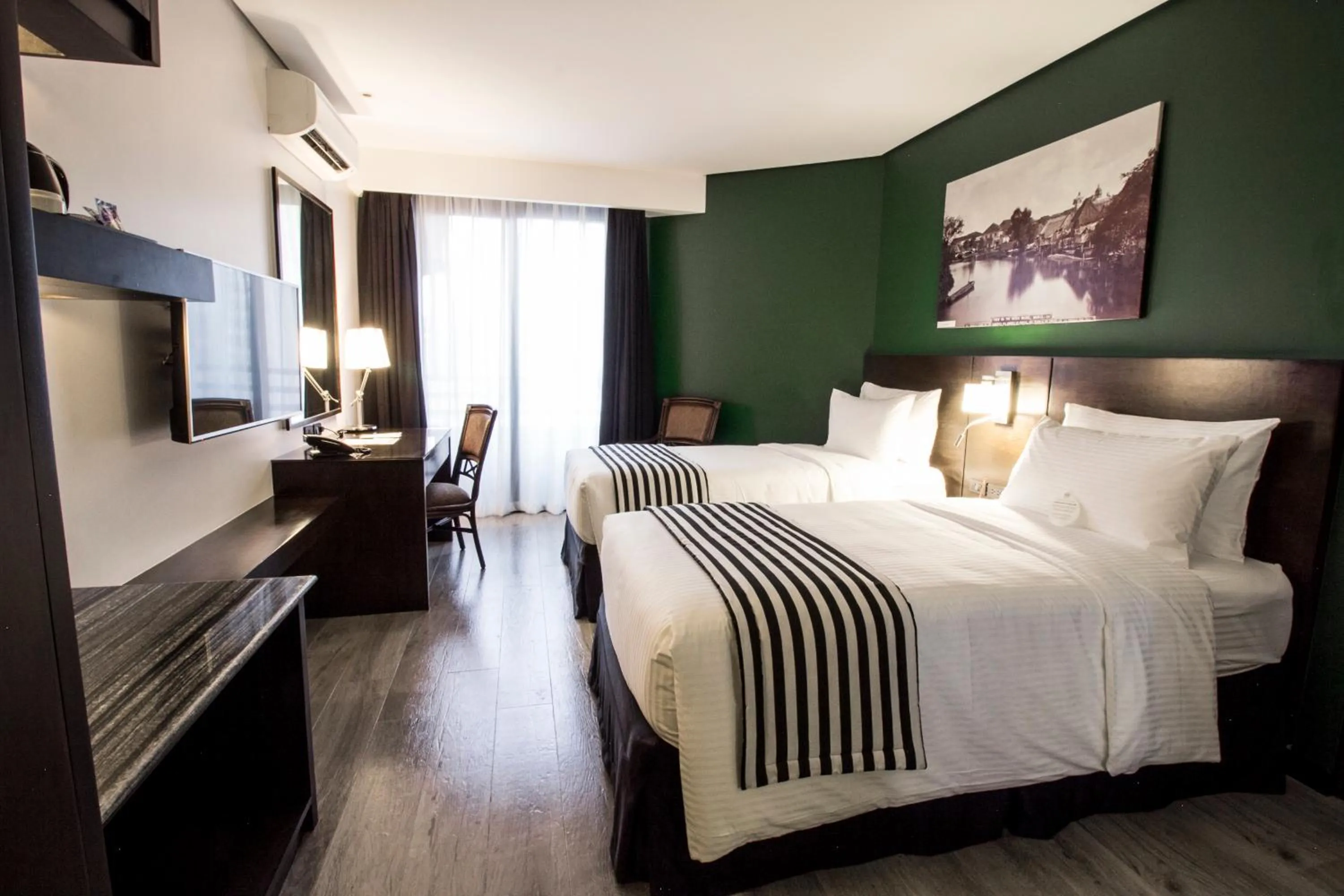 Bedroom, Bed in 1898 Hotel Colonia En Las Filipinas