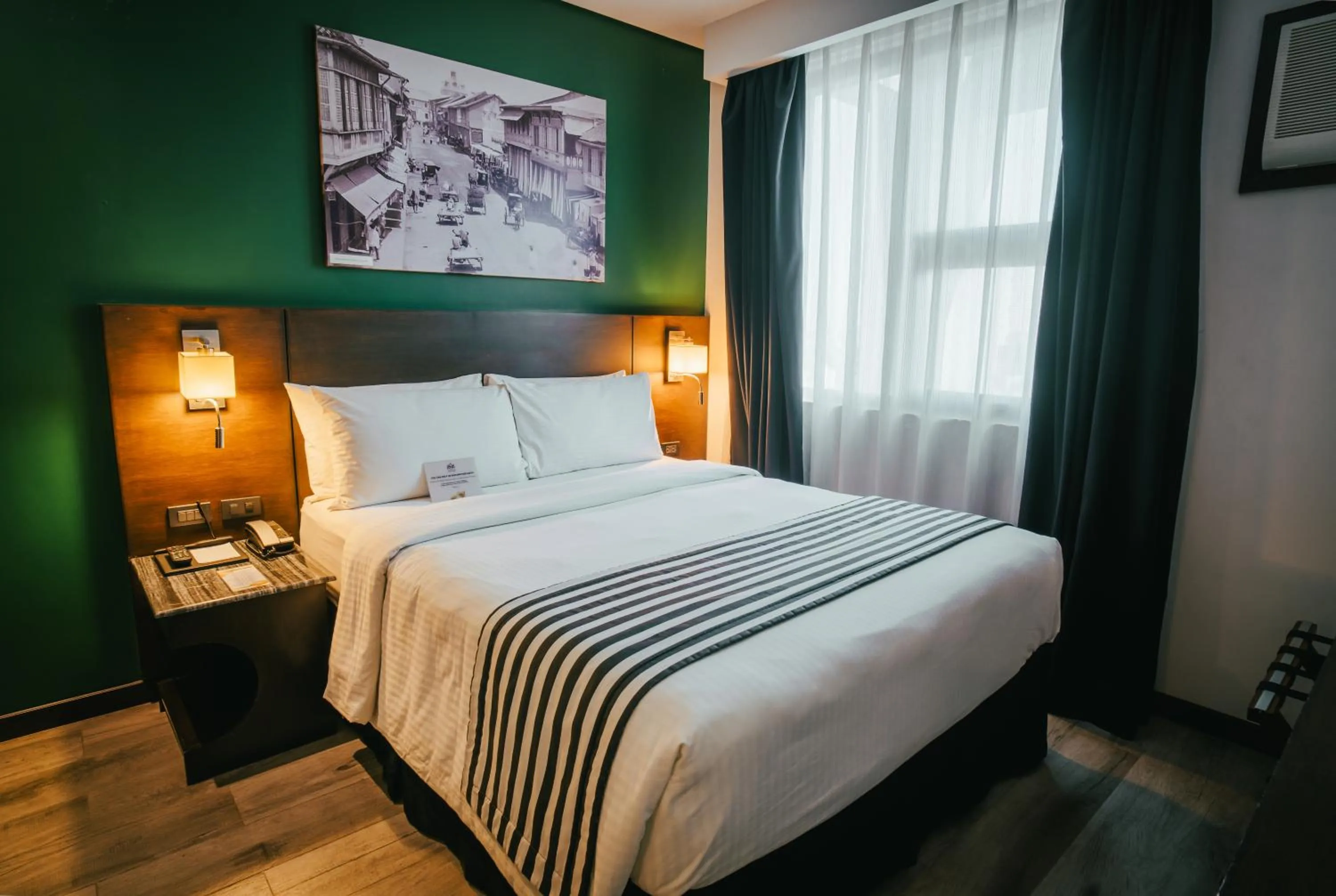 Bedroom, Bed in 1898 Hotel Colonia En Las Filipinas