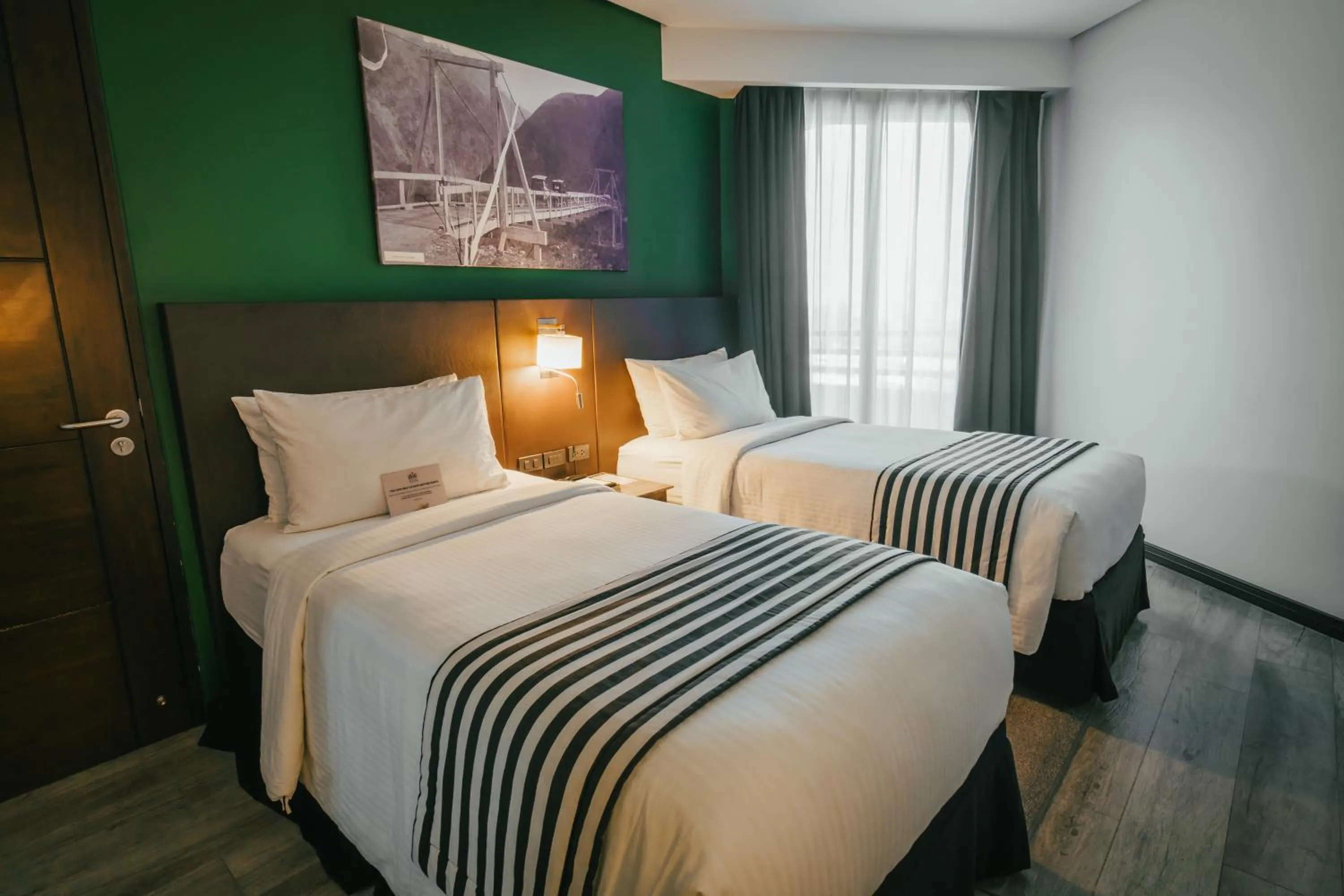 Bed in 1898 Hotel Colonia En Las Filipinas