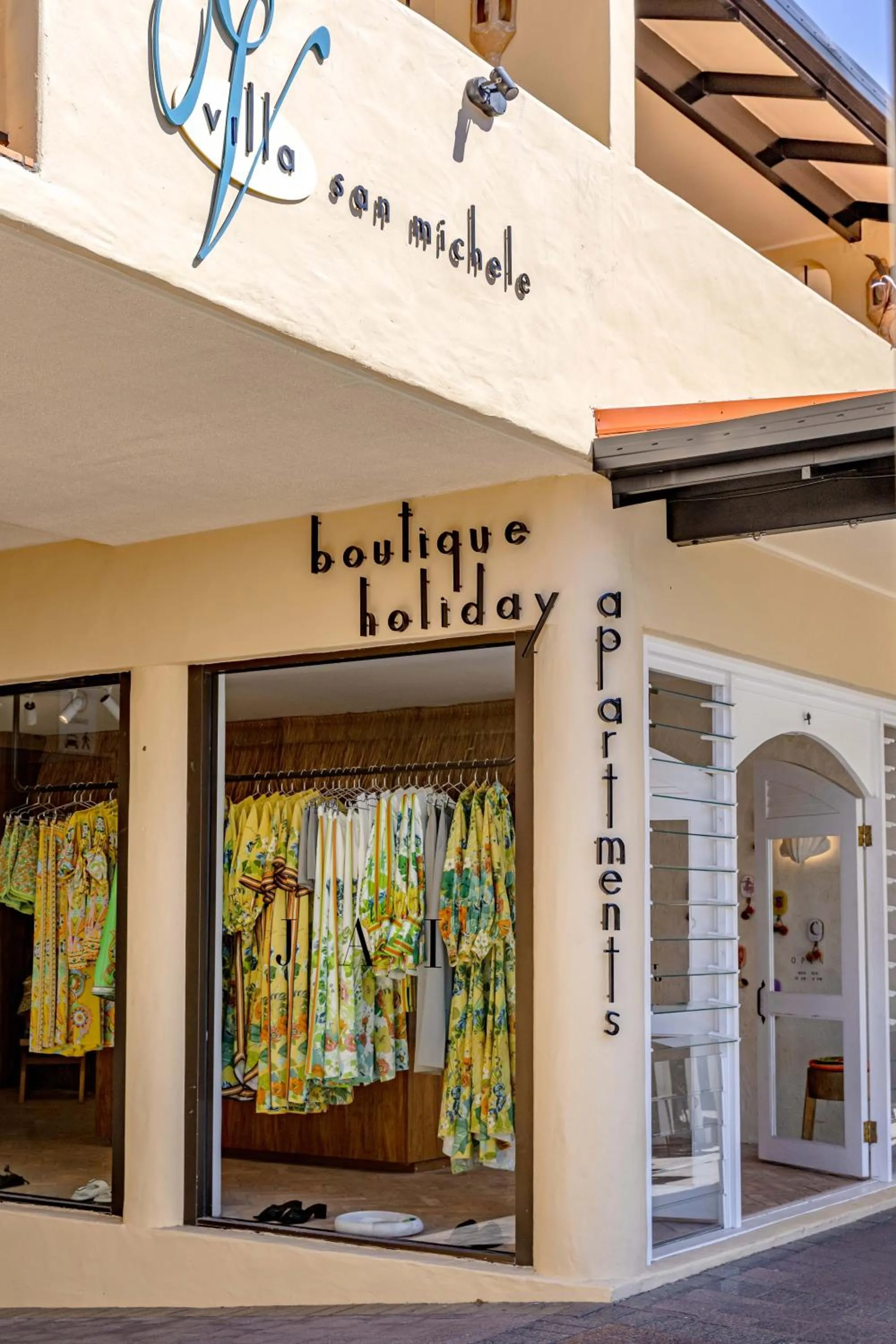 Property building in Villa San Michele (Official)