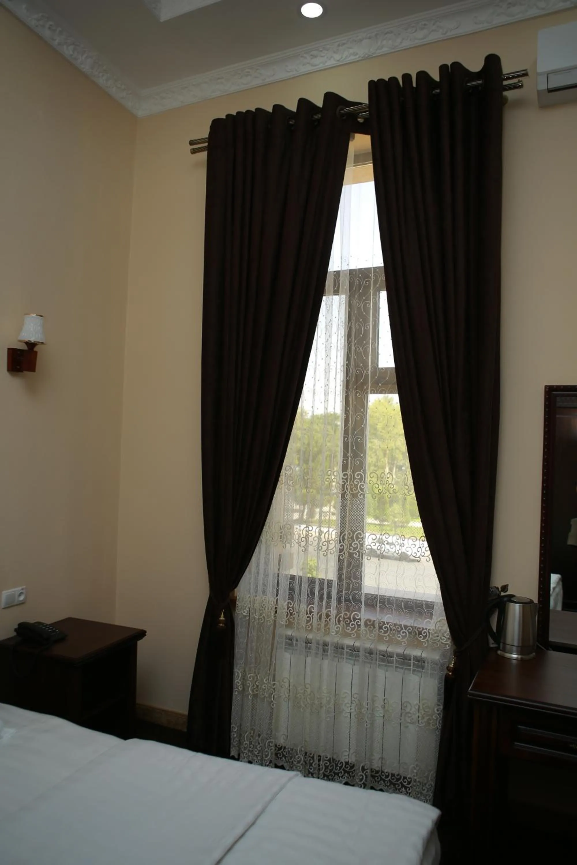 Bed in Boulevard Palace Hotel