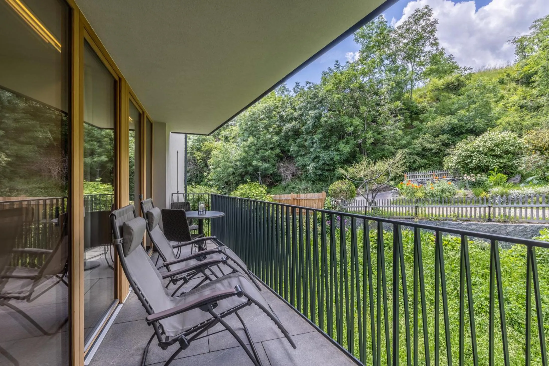 Balcony/Terrace in Maraias - Luxury Suites & Apartments