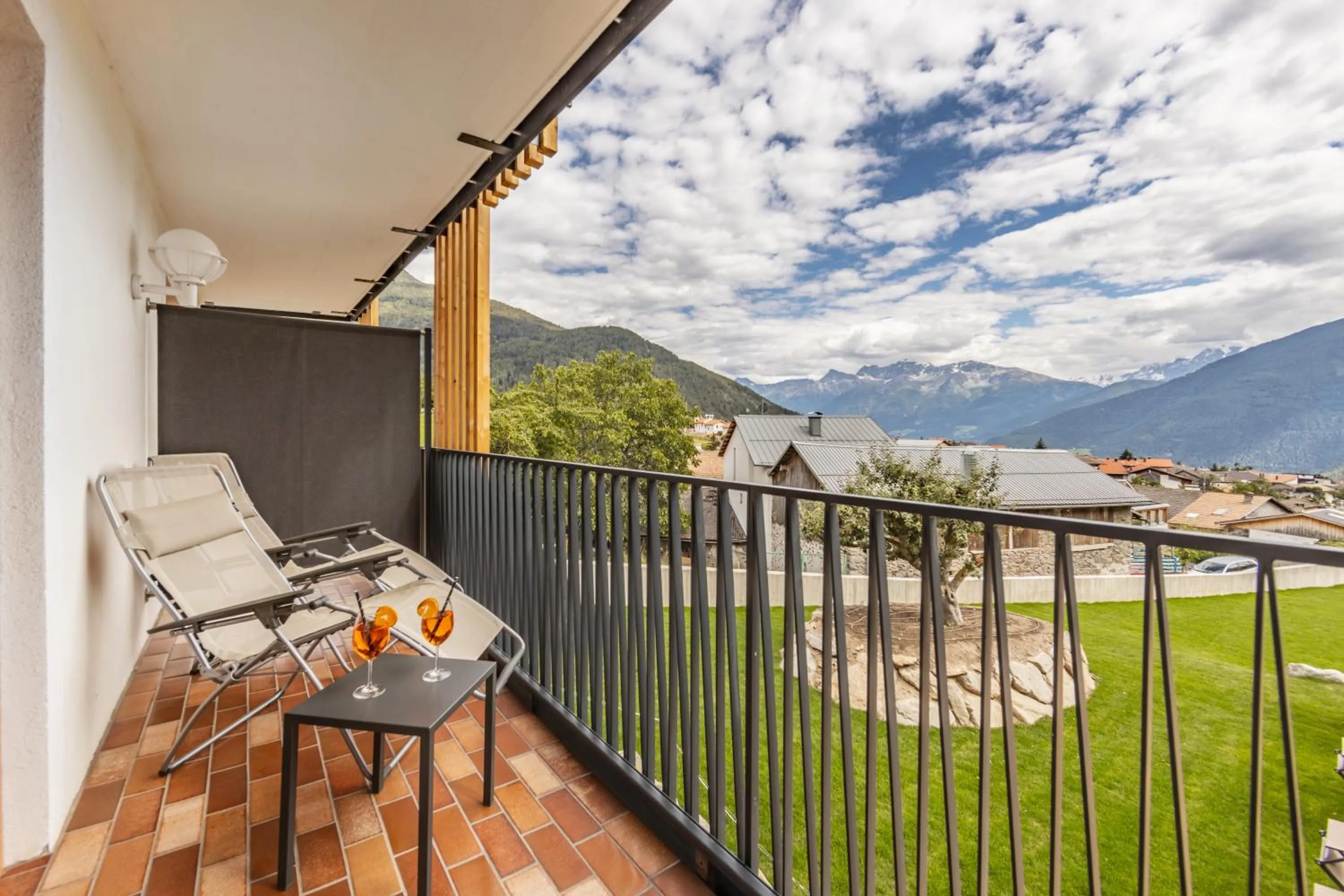 Balcony/Terrace in Maraias - Luxury Suites & Apartments