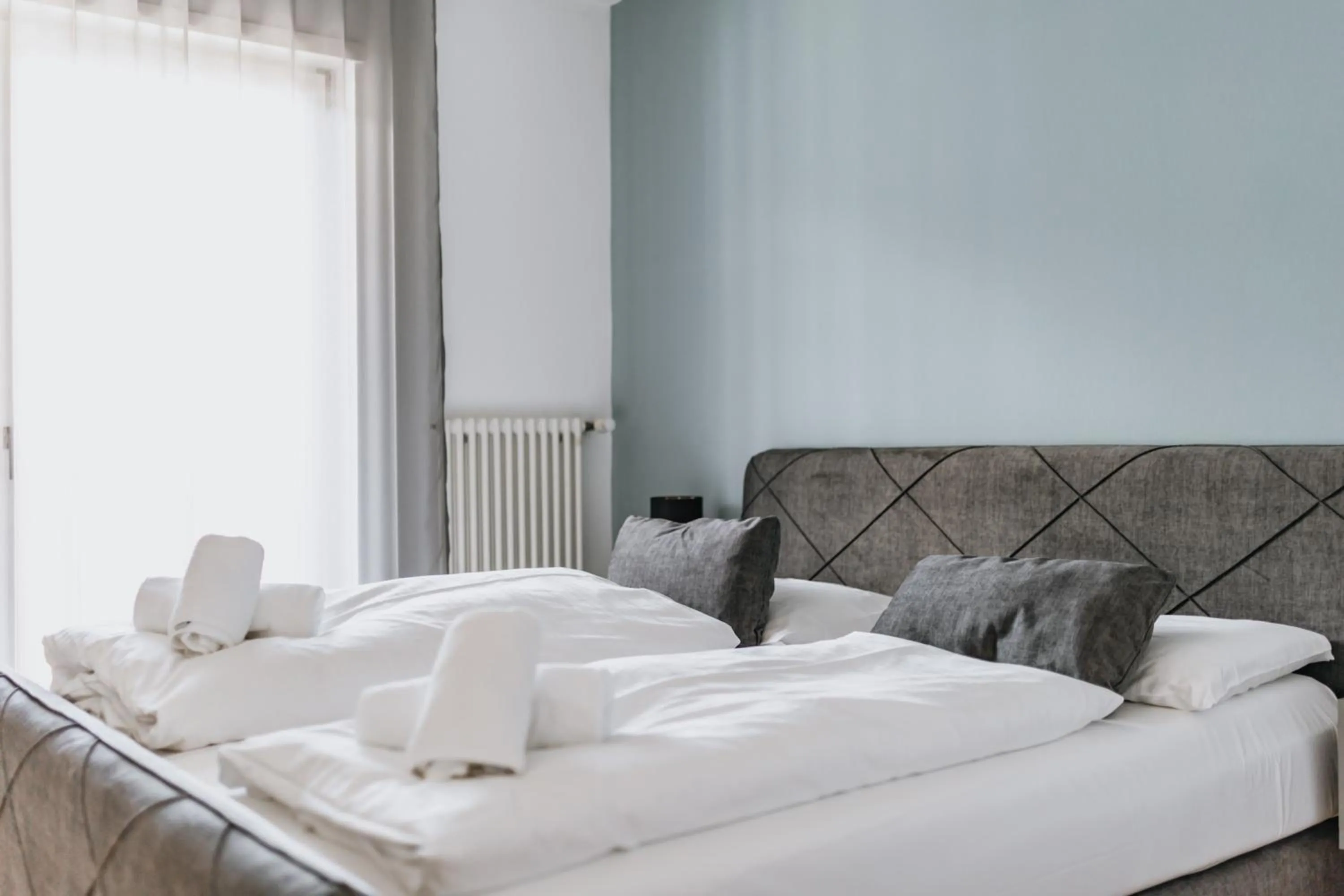 Bedroom, Bed in Residence Montani