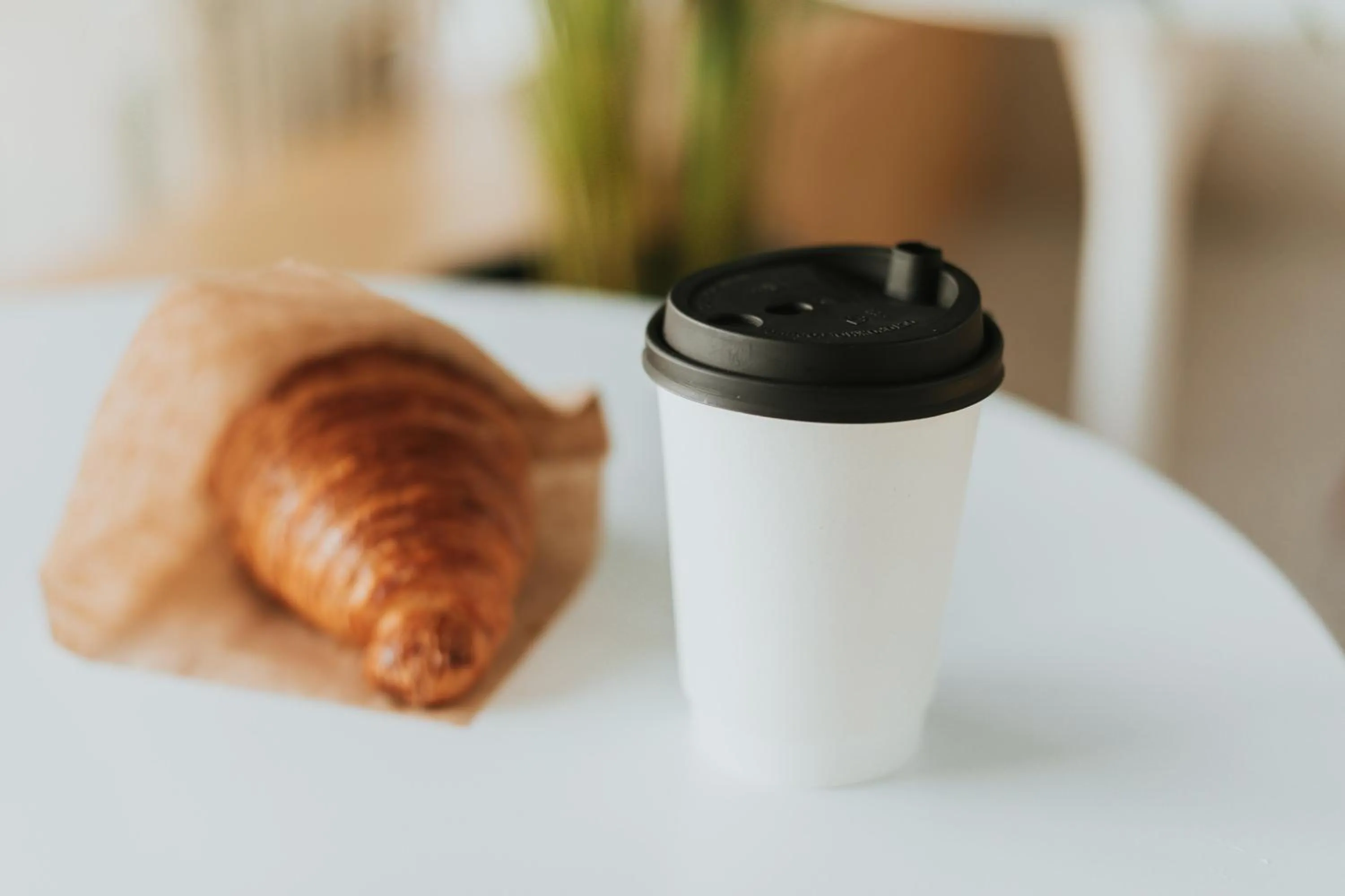 Restaurant/places to eat in Garner Hotel Dusseldorf - Main Station by IHG